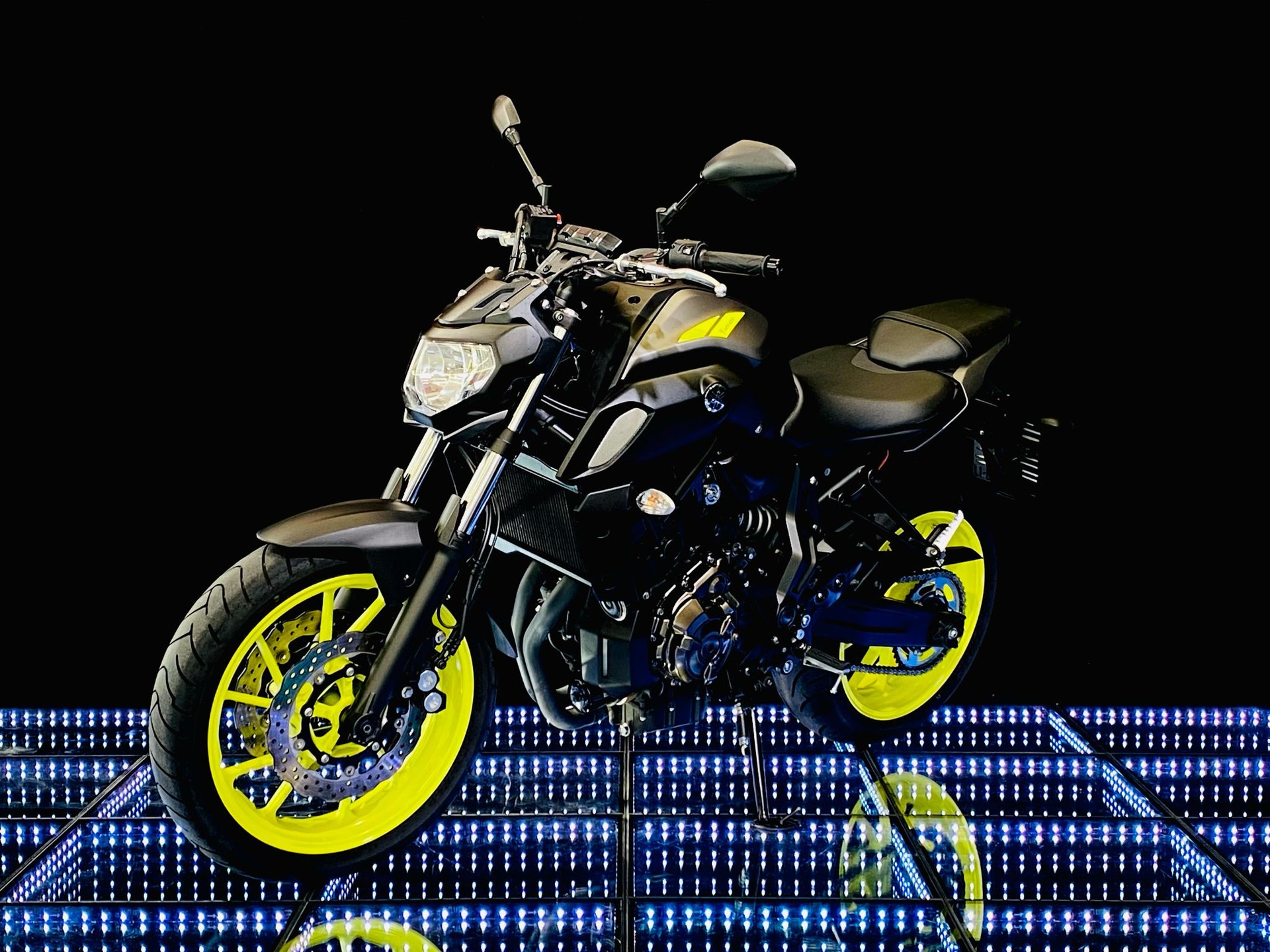YAMAHA MT-07 ABS (35kW)-image-1