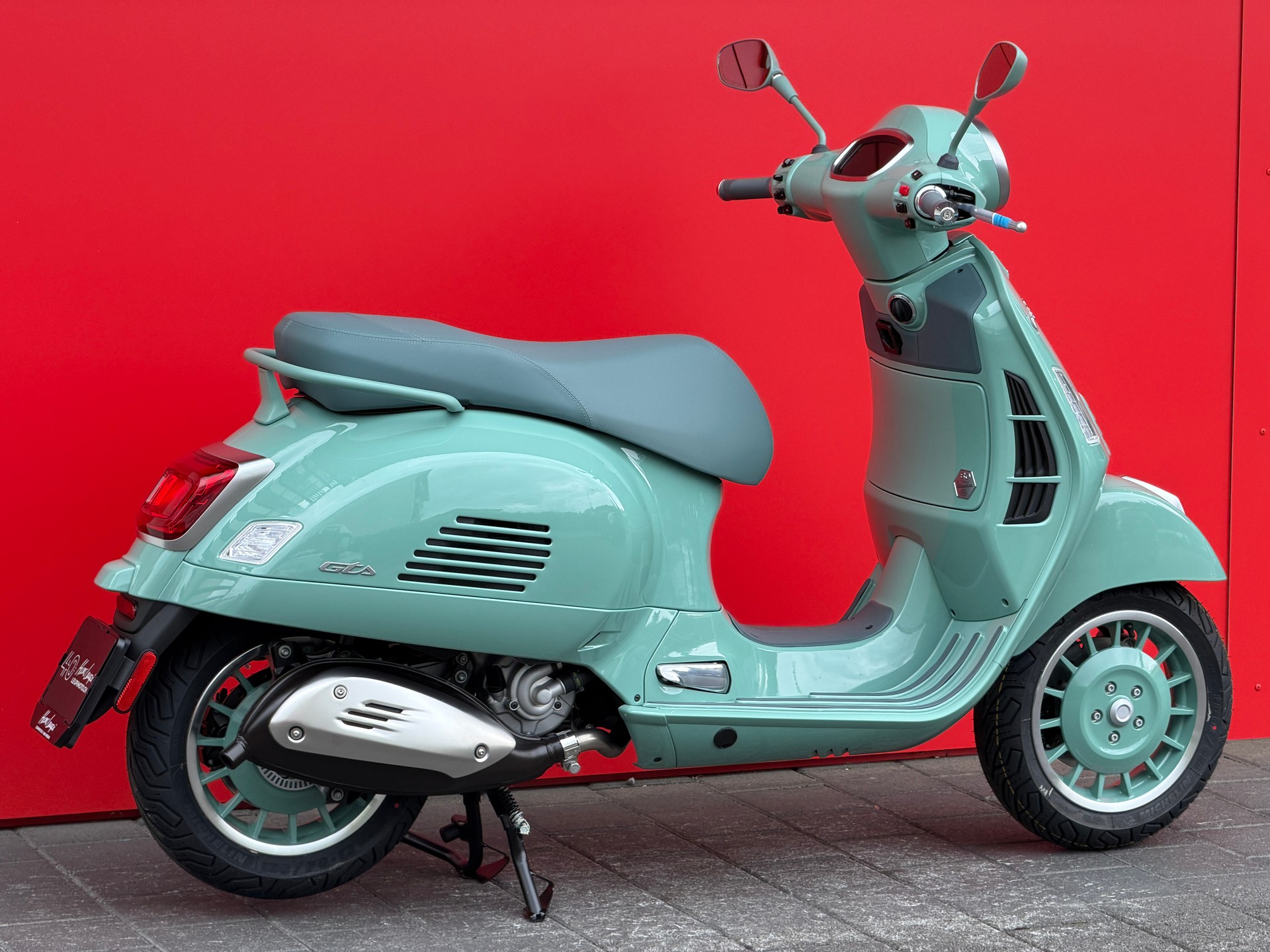 PIAGGIO Vespa GTS 310 80th Anniversary Euro 5+-image-10