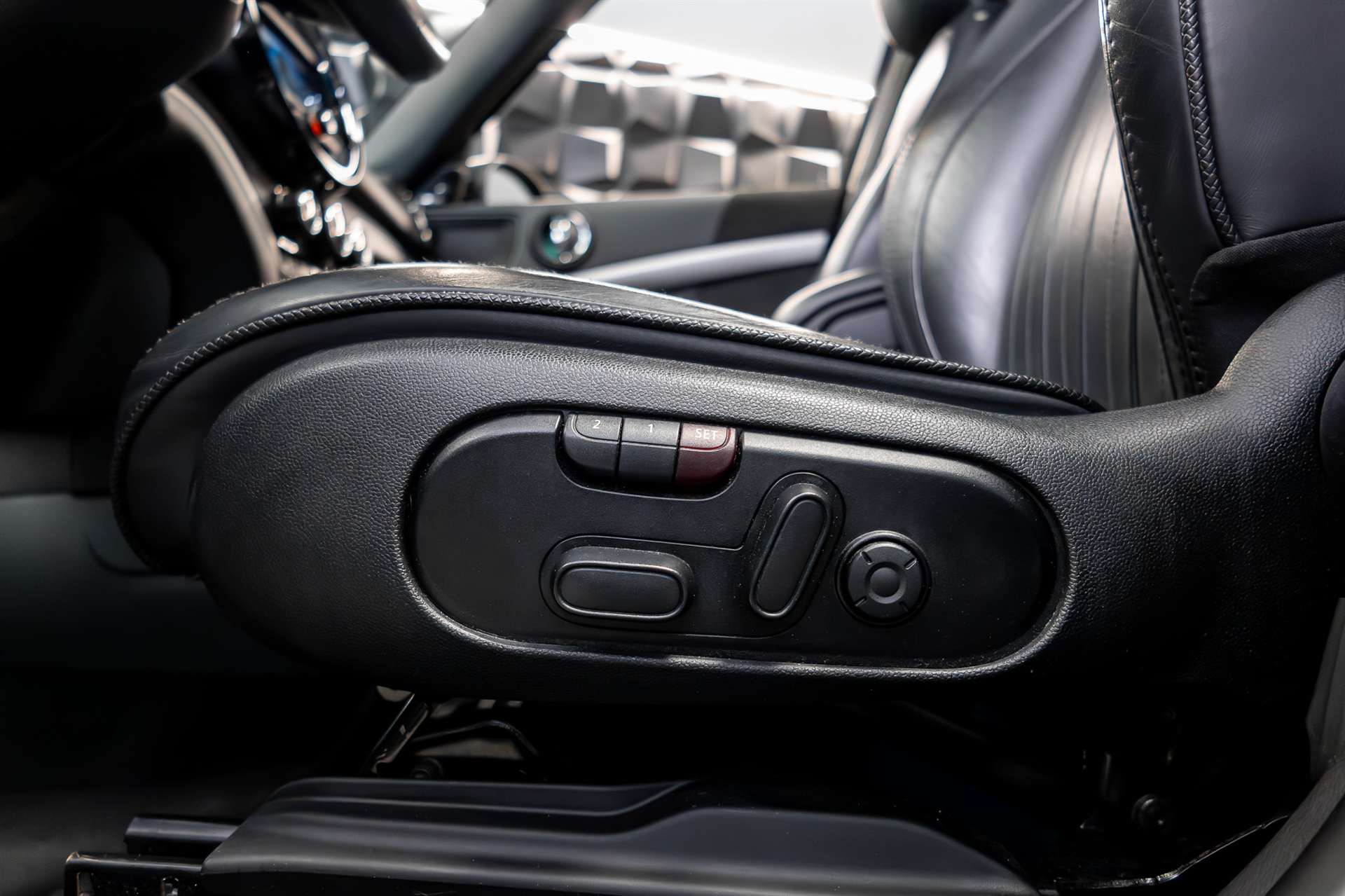 MINI Countryman Cooper S ALL4 Steptronic-image-14