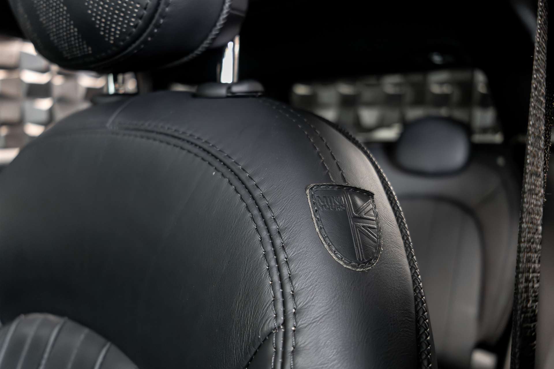 MINI Countryman Cooper S ALL4 Steptronic-image-19