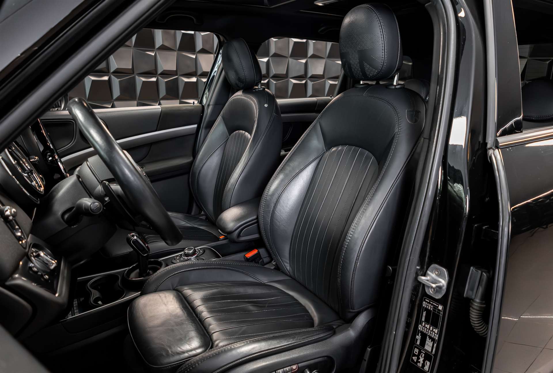 MINI Countryman Cooper S ALL4 Steptronic-image-17