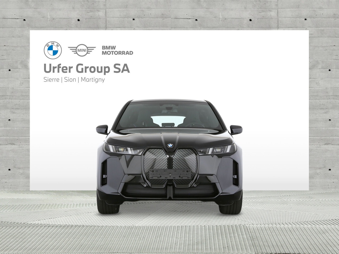 BMW iX xDrive60 M Sport-image-4
