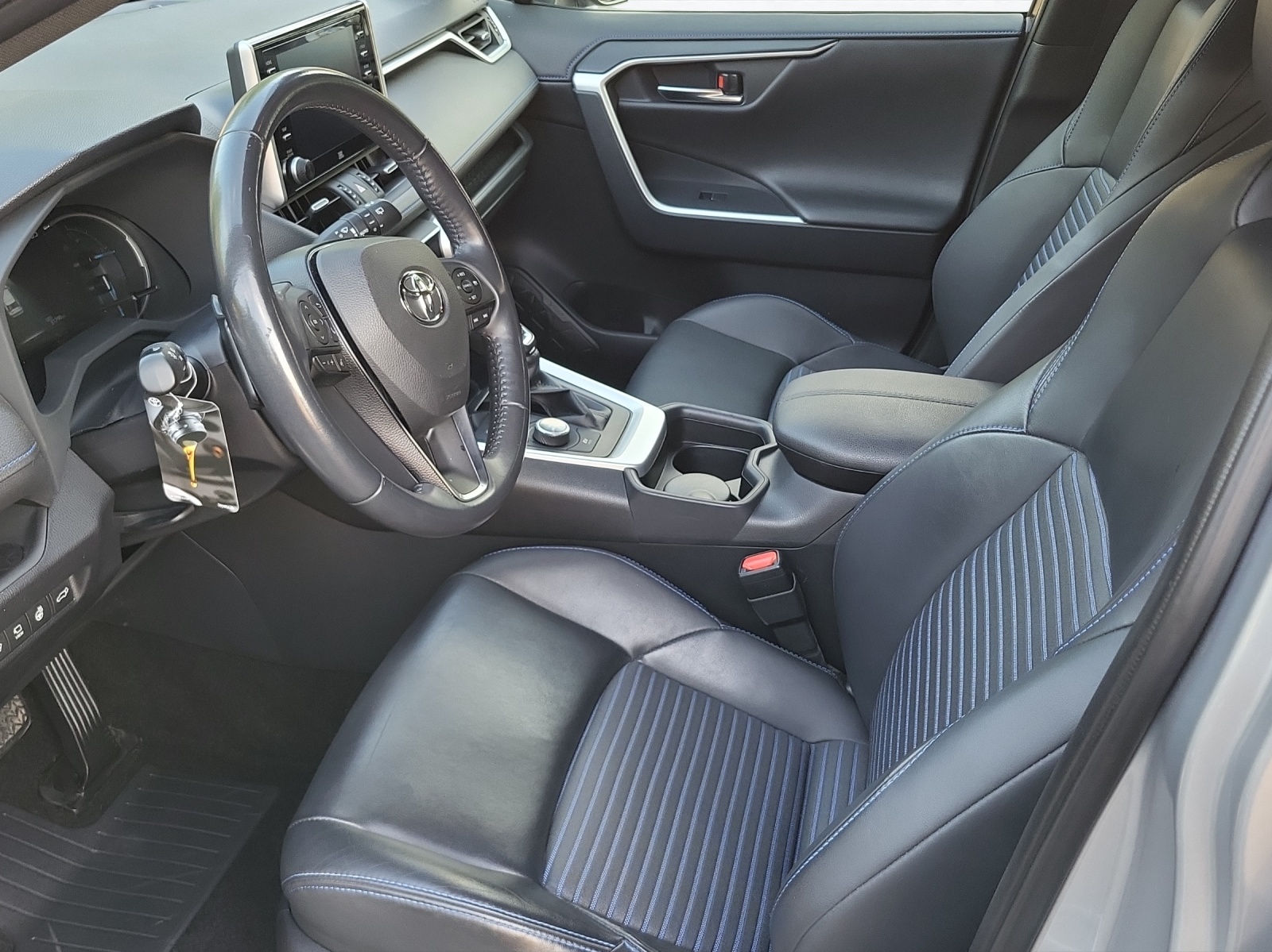 TOYOTA RAV-4 2.5 HEV Style-image-12