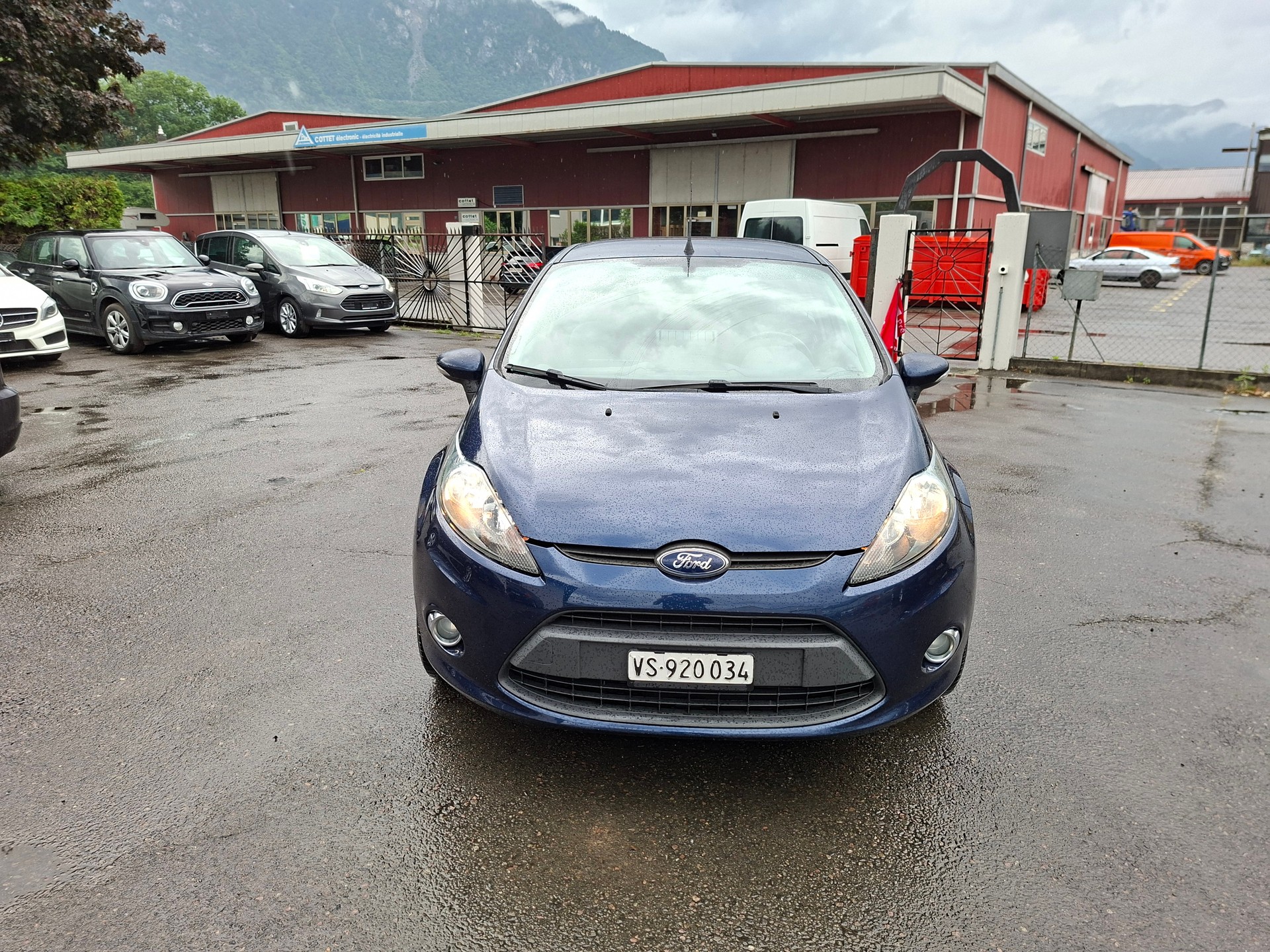 FORD Fiesta 1.4 16V Titanium-image-4