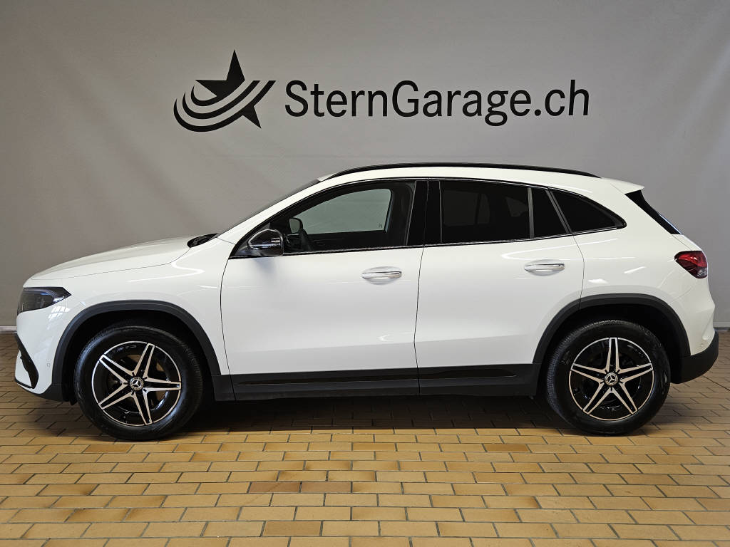 MERCEDES-BENZ EQA 300 4Matic Swiss Star-showroom-element-1