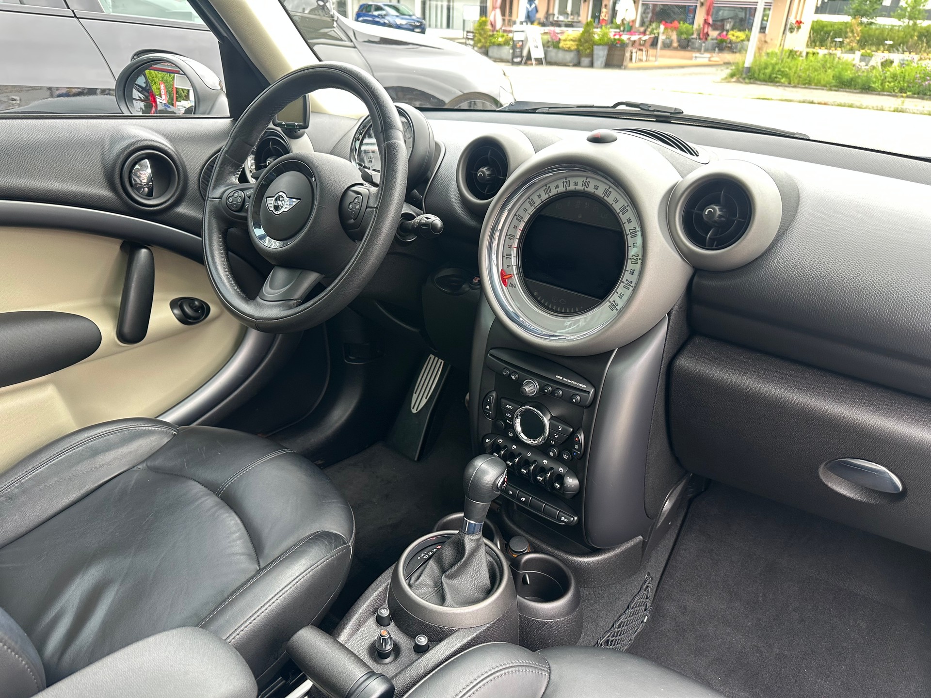 MINI Countryman Cooper S ALL4 Steptronic-image-10