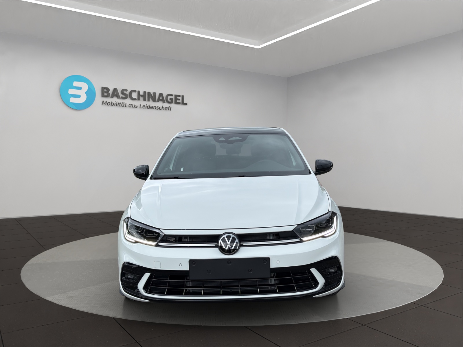 VW Polo 1.0 TSI R-Line DSG-image-2