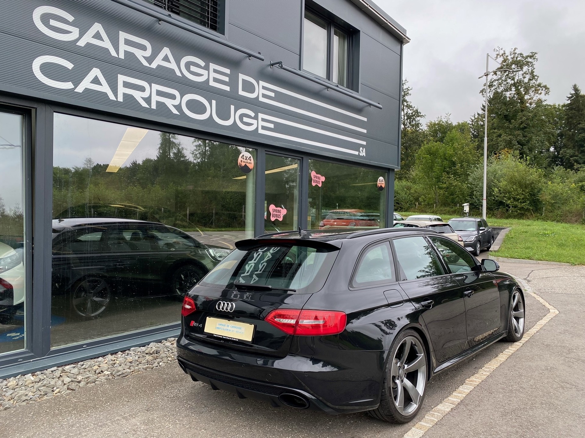 AUDI RS4 Avant 4.2 FSI V8 quattro S-tronic-image-5