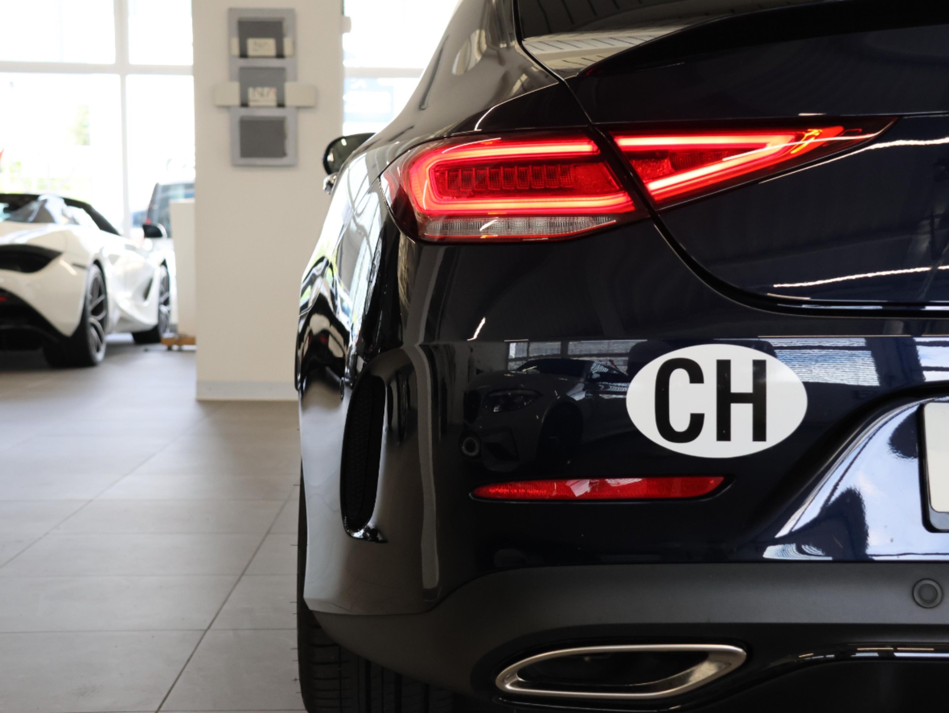 MERCEDES-BENZ CLS 450 4Matic AMG Line 9G-Tronic *Burmester* *360 Kamera* *Panorama*-image-10
