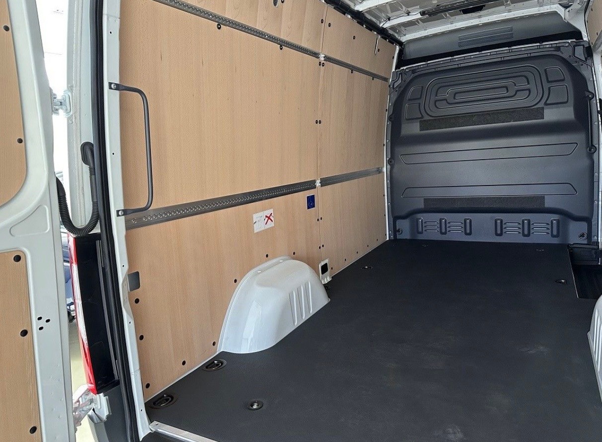 MERCEDES-BENZ Sprinter 317 CDI Standard 9G-TRONIC-image-13