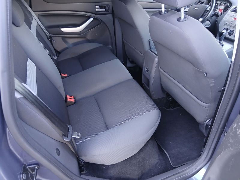 FORD Kuga 2.0 TDCi Titanium 4WD PowerShift-image-7
