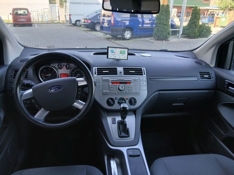 FORD Kuga 2.0 TDCi Titanium 4WD PowerShift-image-5