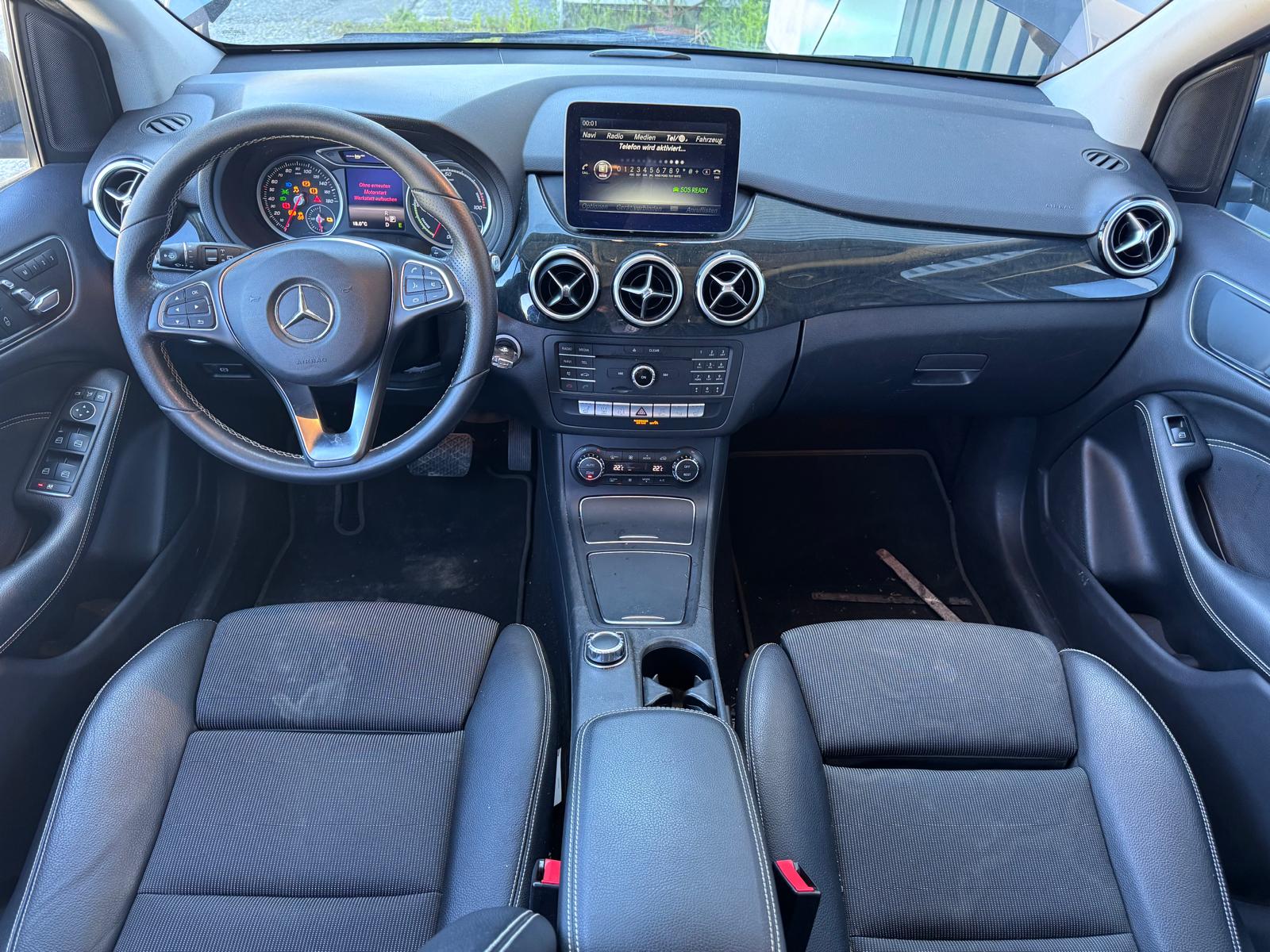 MERCEDES-BENZ B Electric Drive-image-6