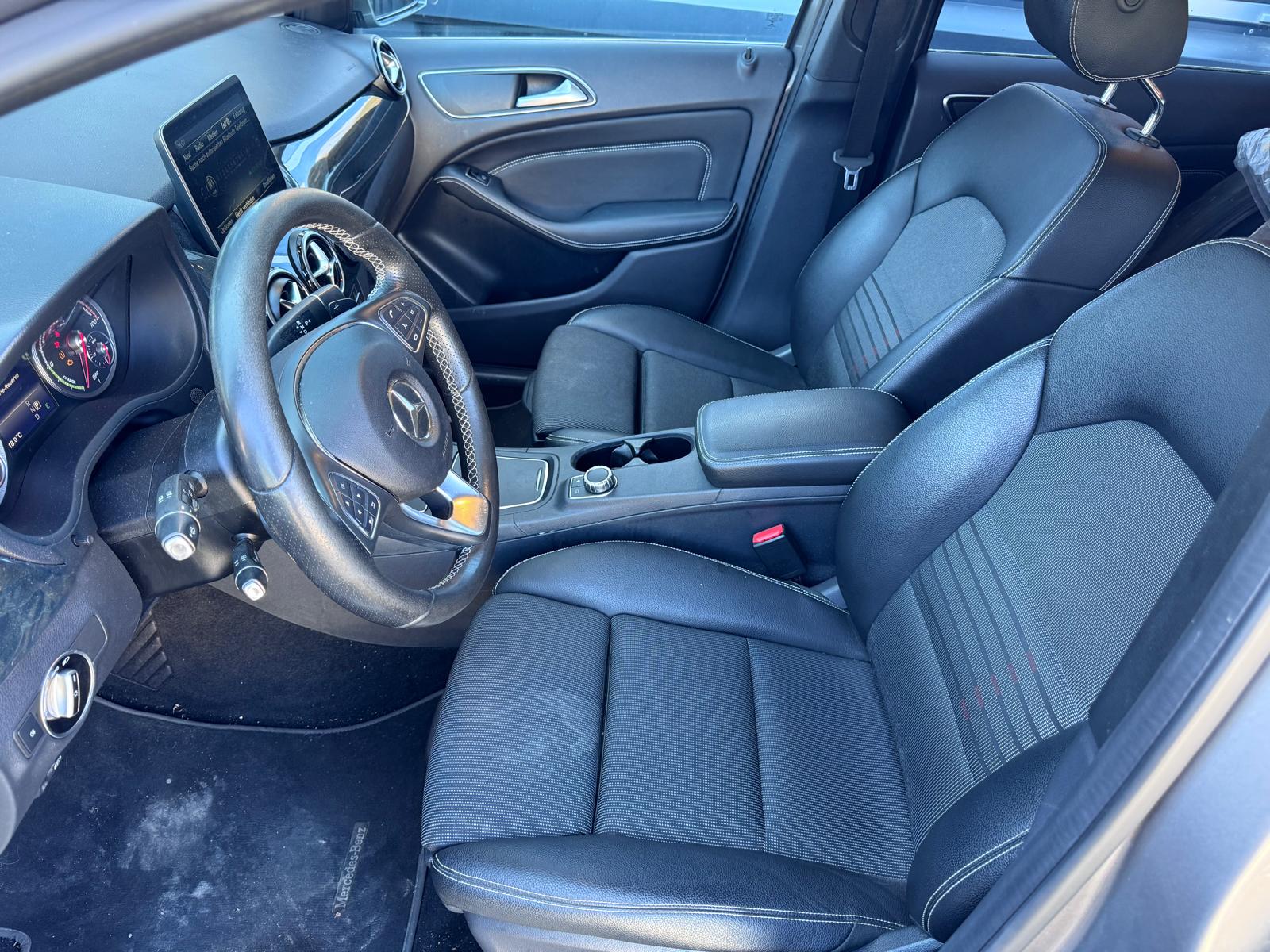 MERCEDES-BENZ B Electric Drive-image-7