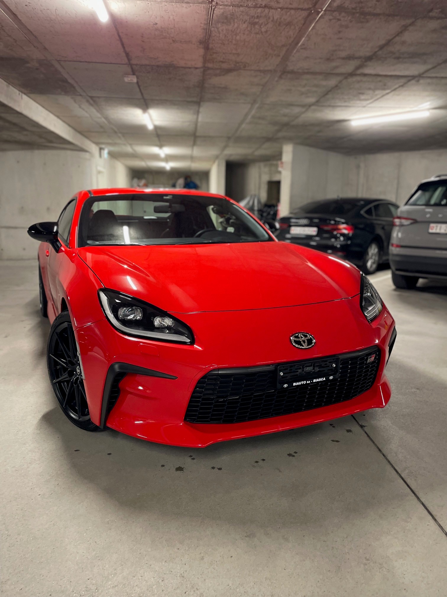 TOYOTA 2.4 Sport+