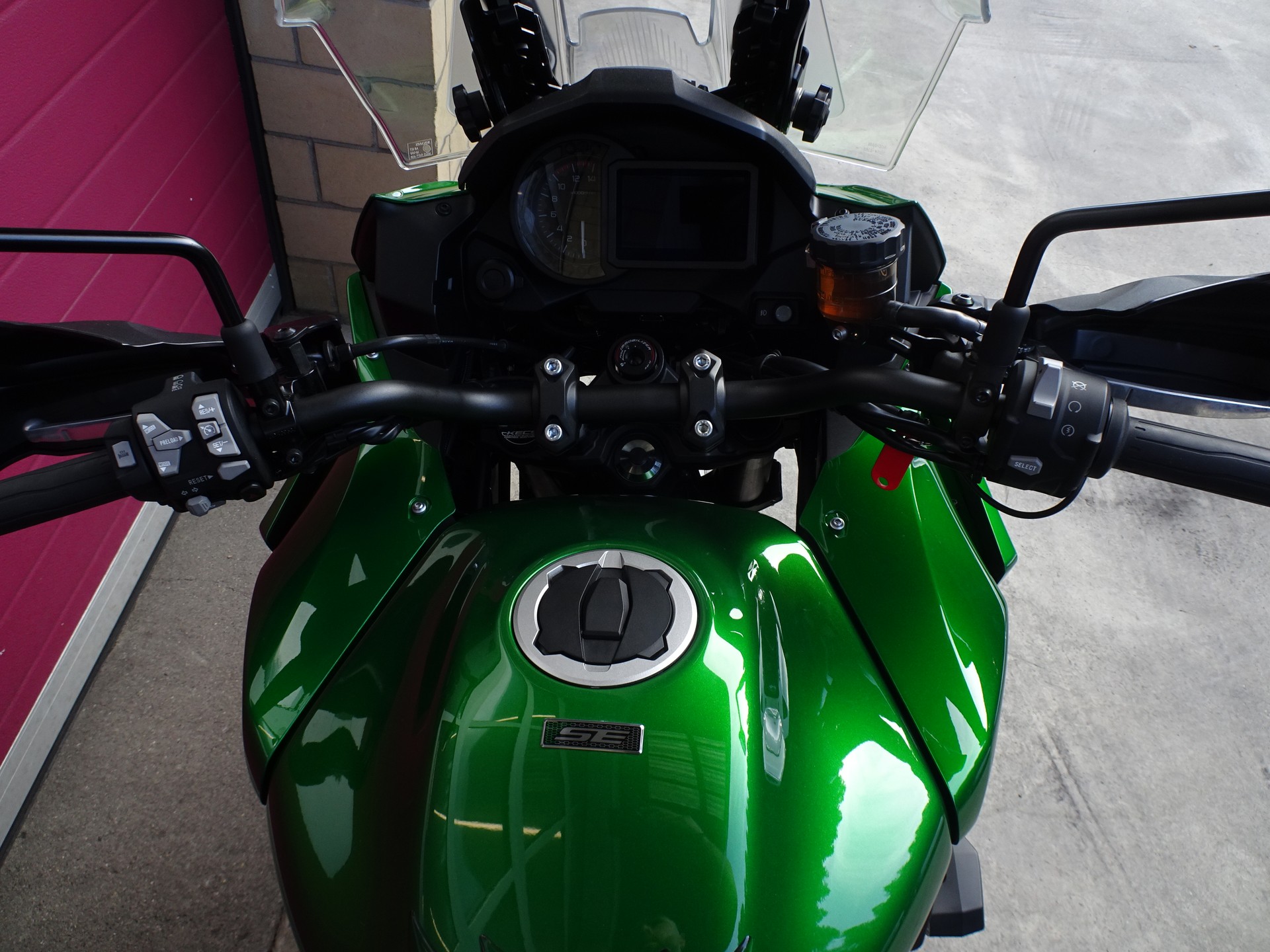 KAWASAKI Versys 1000 SE Grand Tourer-image-5