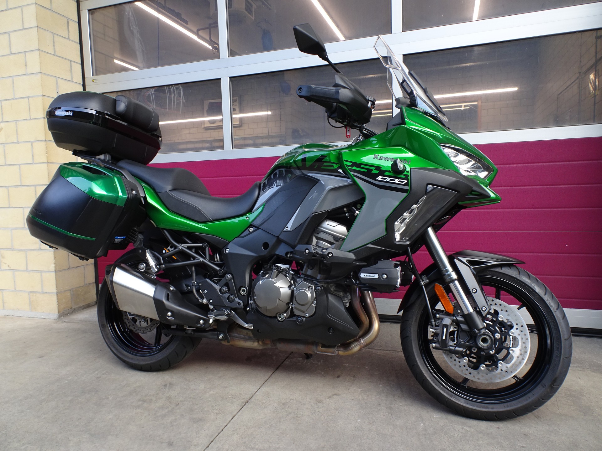 KAWASAKI Versys 1000 SE Grand Tourer-image-10