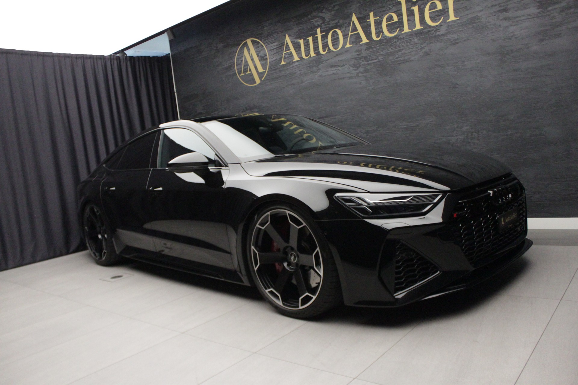 AUDI RS7 Sportback MHEV Performance-showroom-element-2