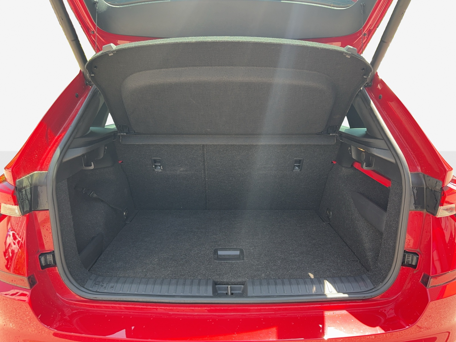 SKODA Kamiq 1.5 TSI ACT Monte Carlo DSG-image-9