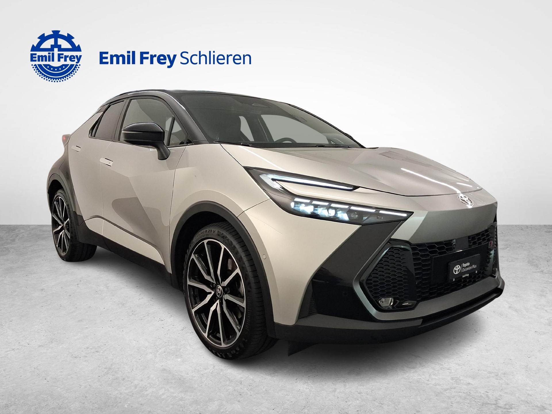 TOYOTA C-HR 2.0 PHEV GR Sport Premiere-image-6
