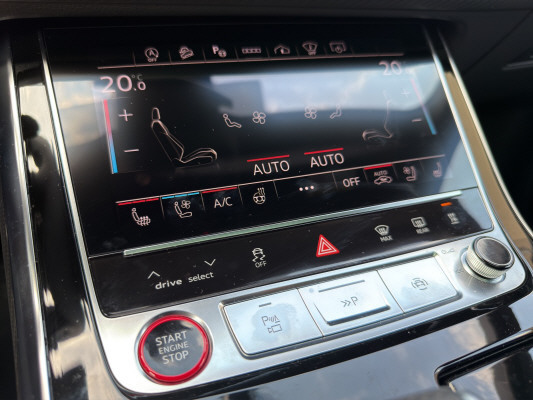 AUDI SQ8 SUV TFSI quattro-image-9