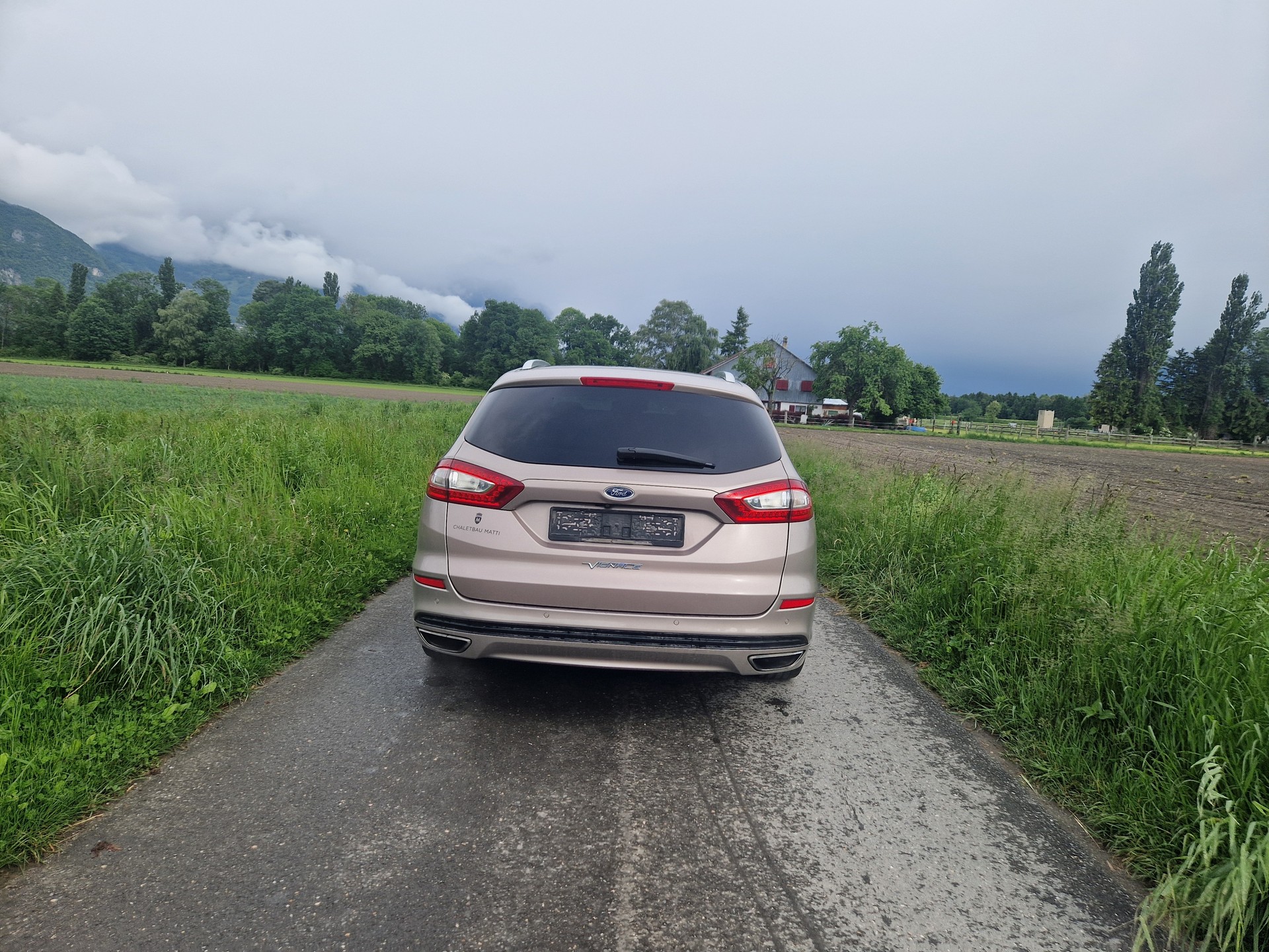 FORD Mondeo 2.0 TDCi Vignale AWD PowerShift-image-4