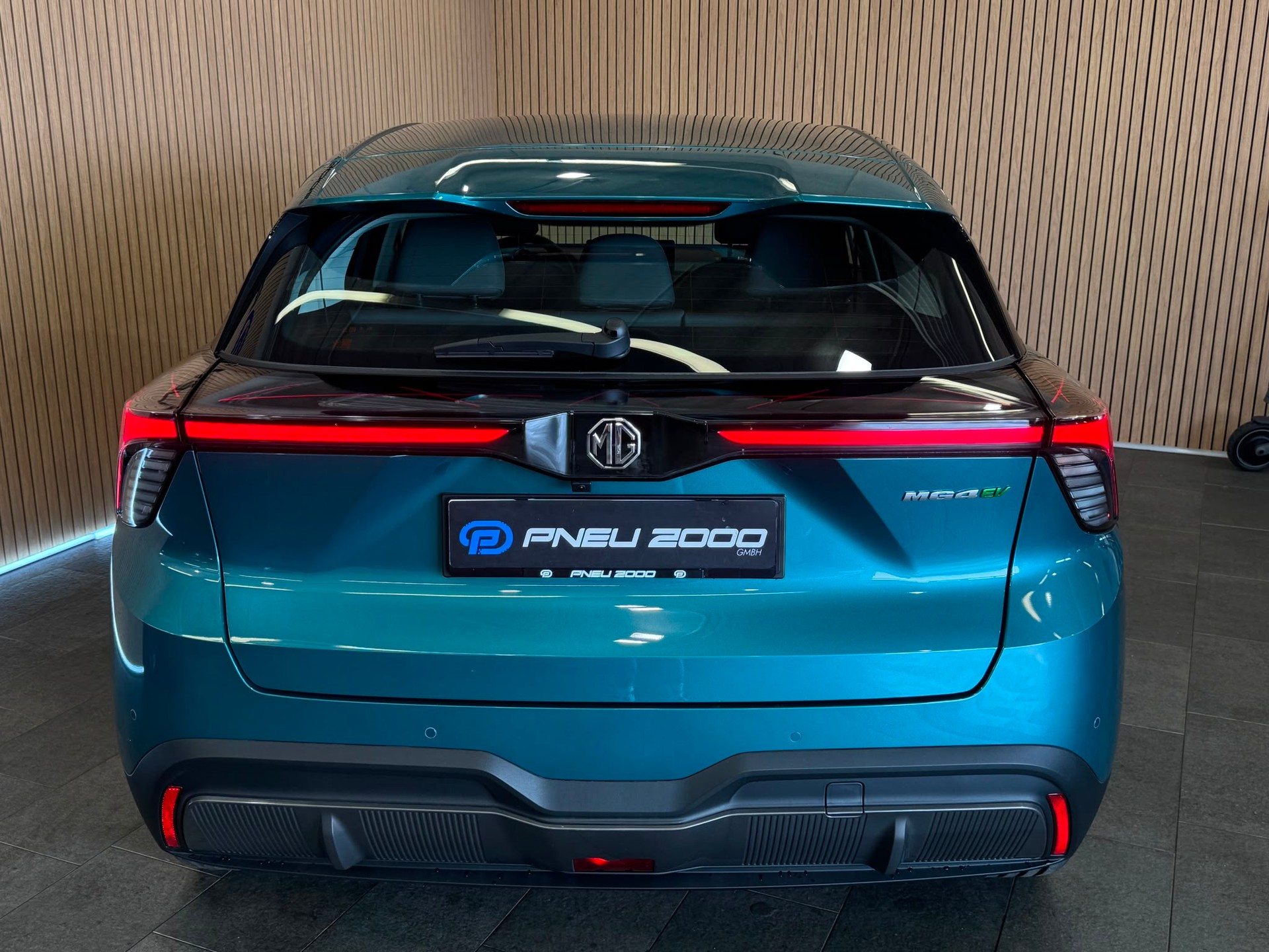 MG 4 EV 64kWh Premium-image-4