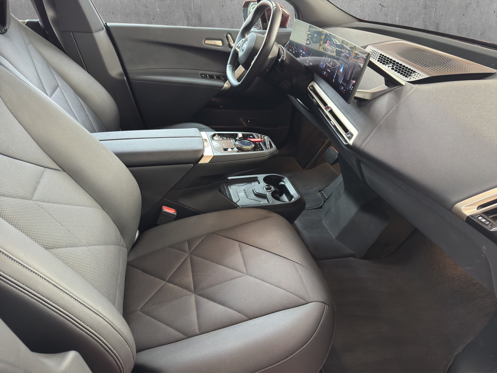 BMW iX xDrive50-image-7