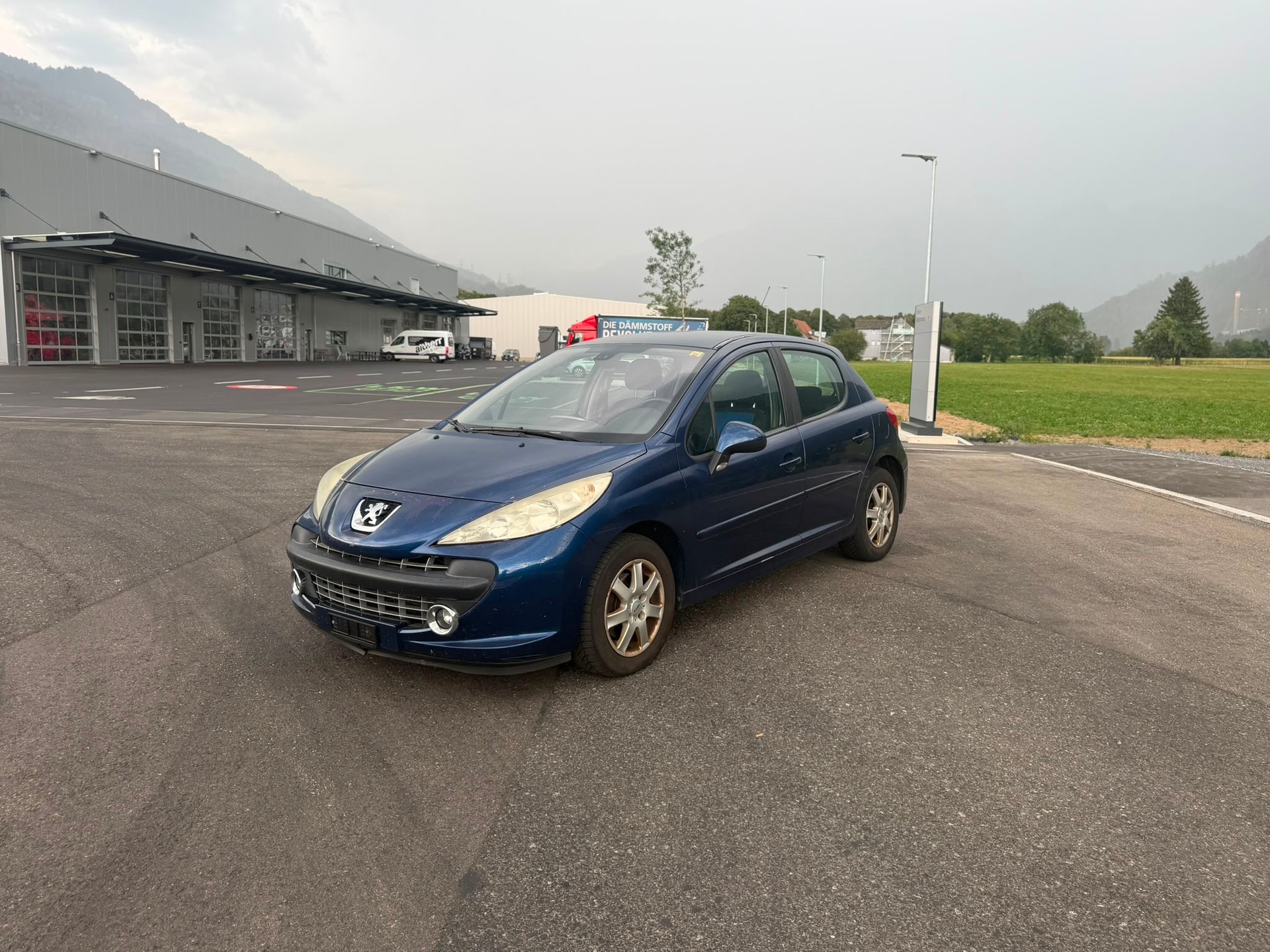 PEUGEOT 207 1.6 16V XT
