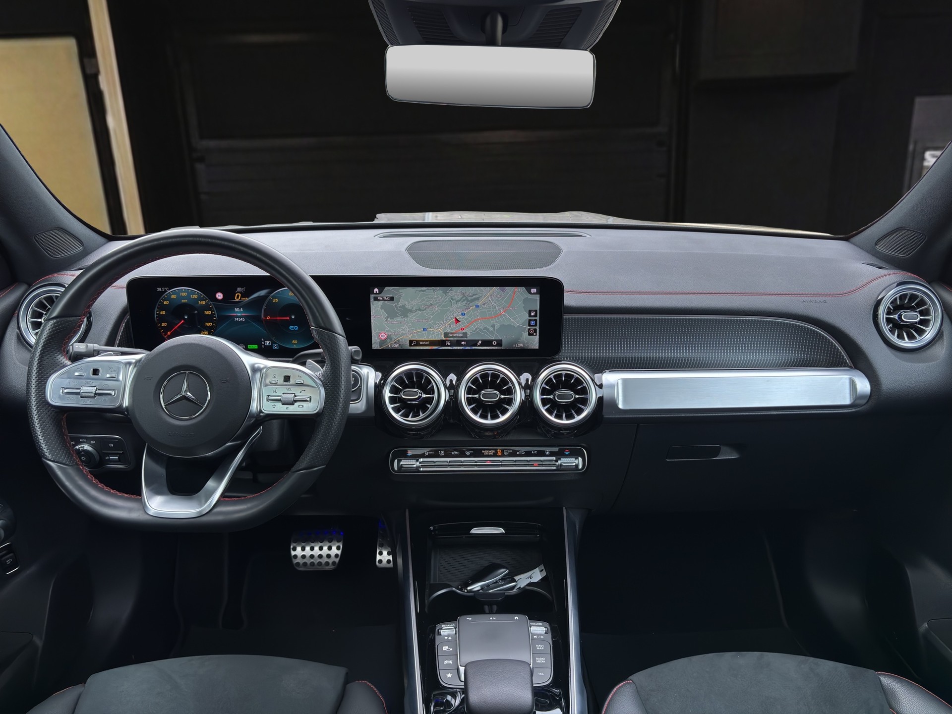 MERCEDES-BENZ EQB 350 AMG Line 4matic-image-10