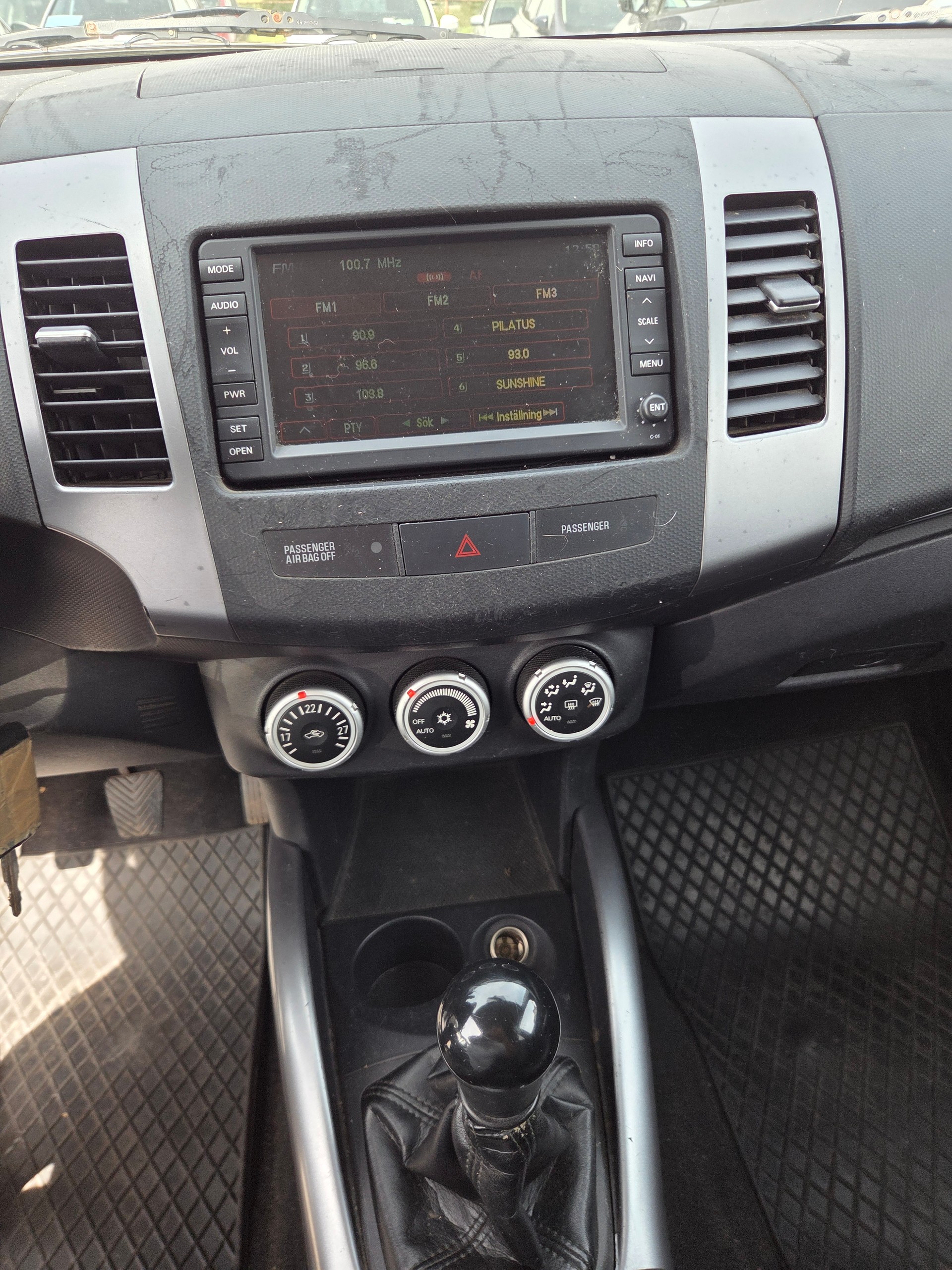 CITROEN C-Crosser 2.2 HDi Exclusive-image-7