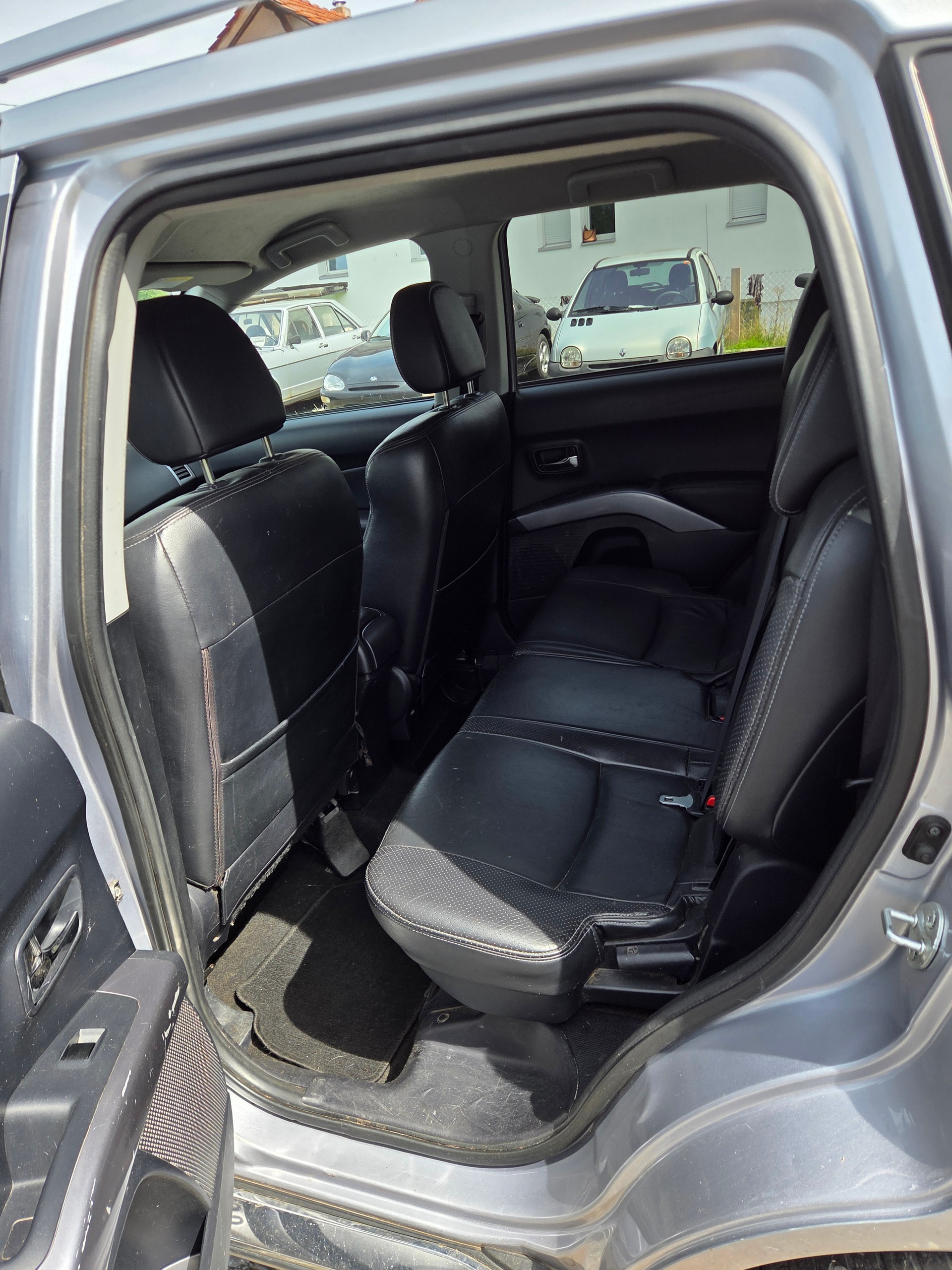 CITROEN C-Crosser 2.2 HDi Exclusive-image-5