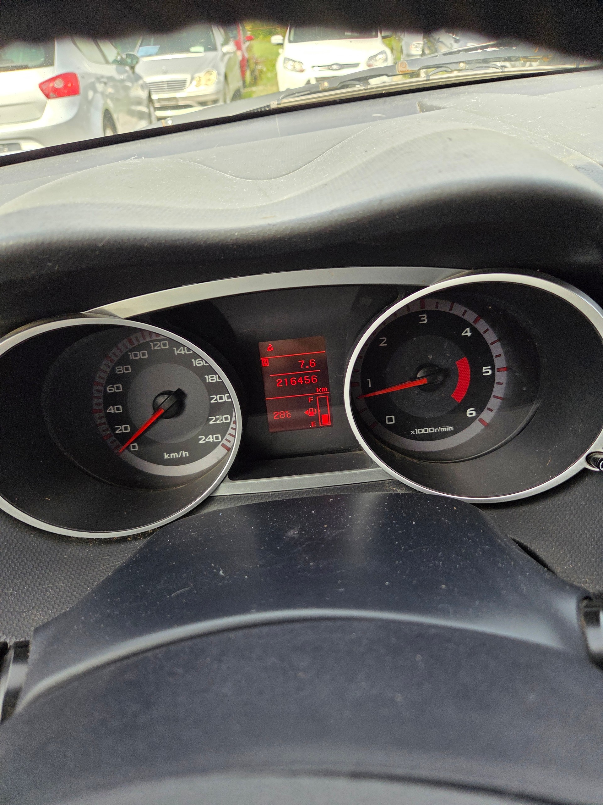 CITROEN C-Crosser 2.2 HDi Exclusive-image-8