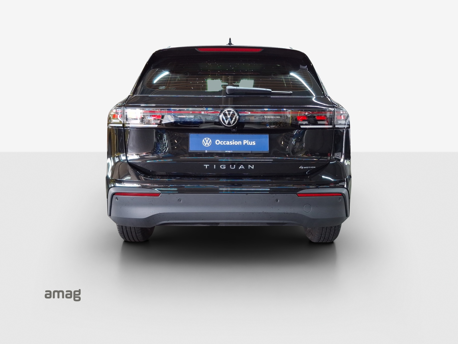 VW Tiguan 2.0 TSI DSG Life 4Motion-showroom-element-3