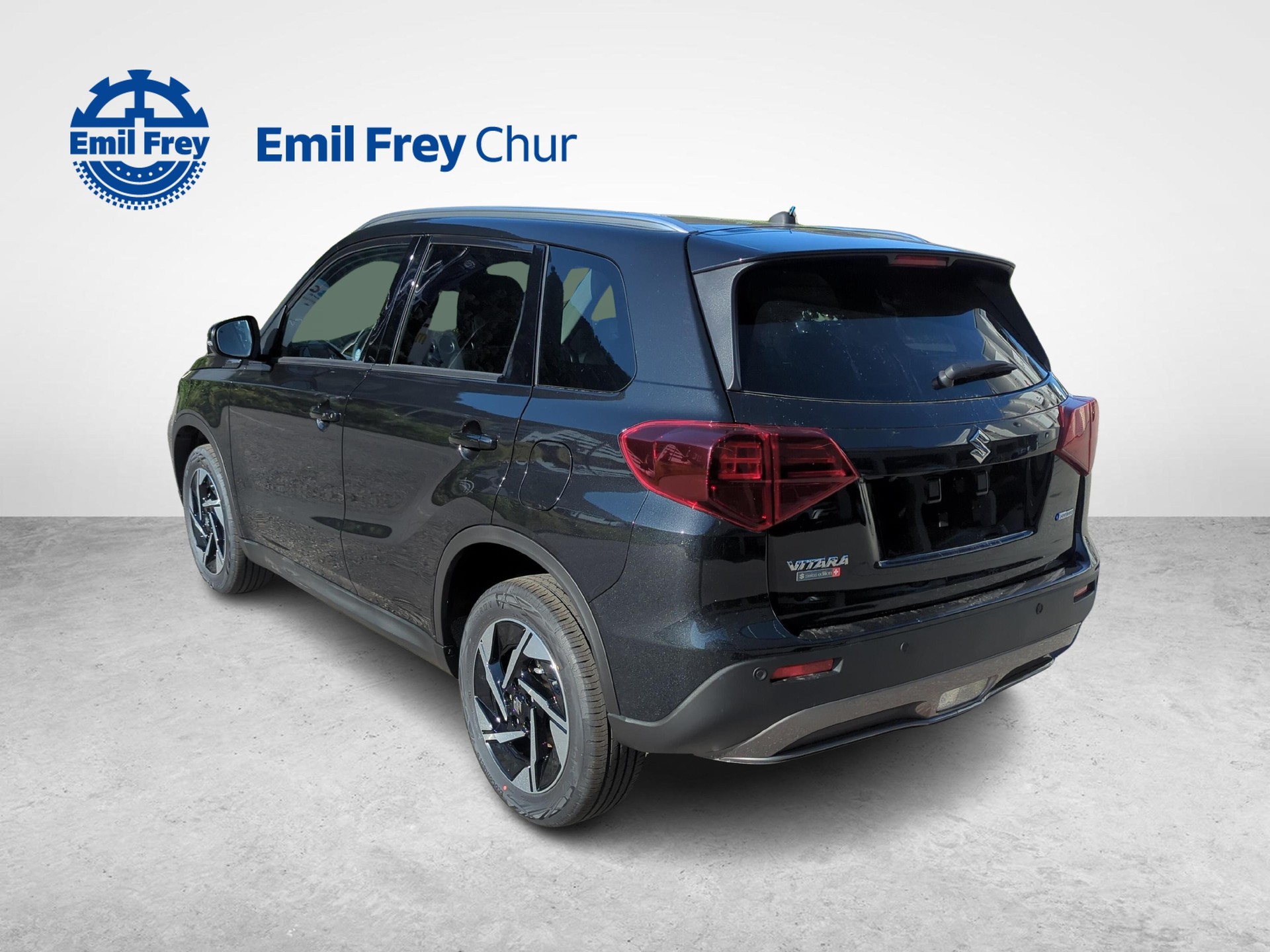 SUZUKI Vitara 1.4 T Compact Top Hybrid 4x4 / 1.99% Leasing-showroom-element-2