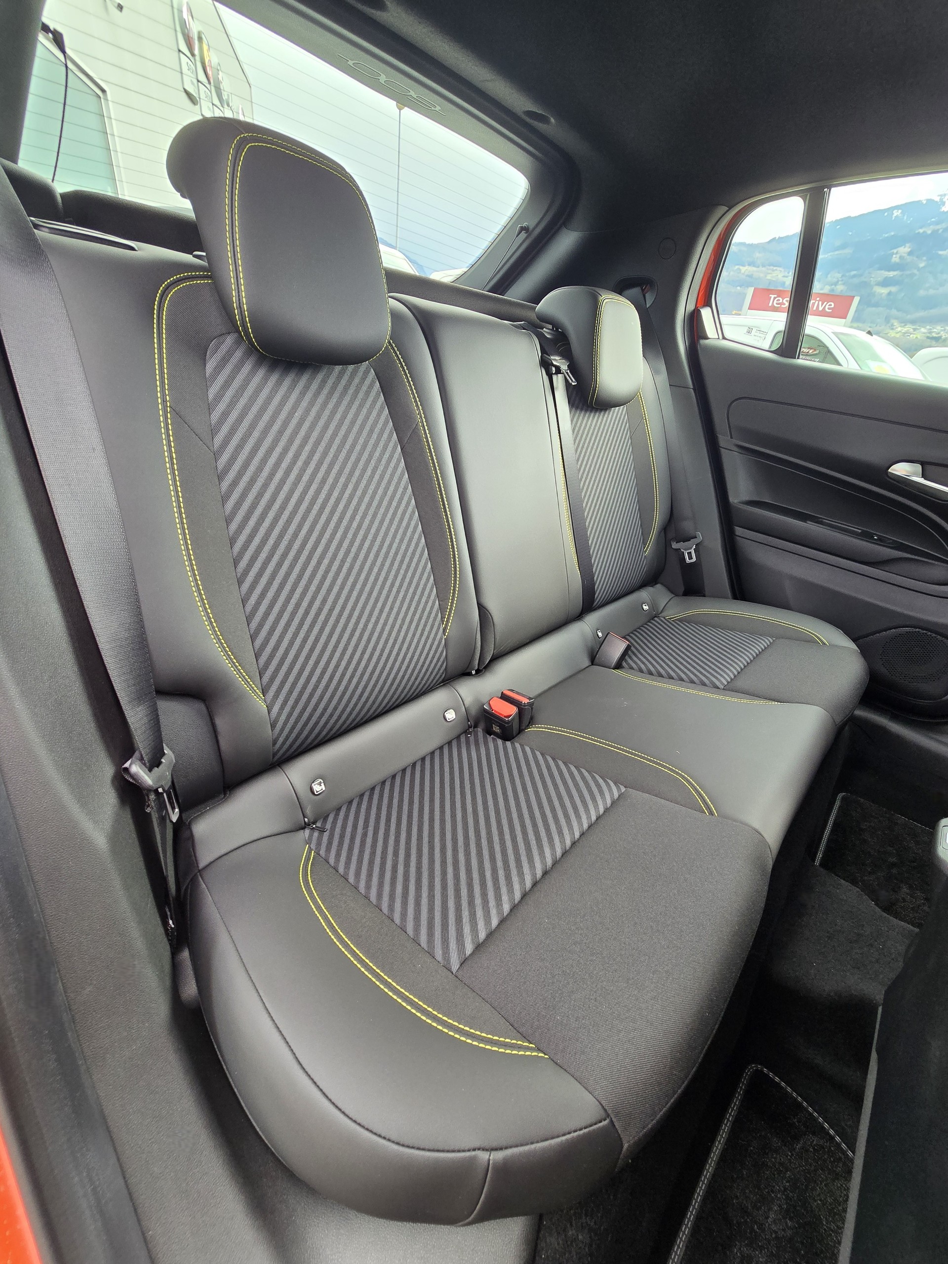 FIAT Abarth 600e Turismo-image-16