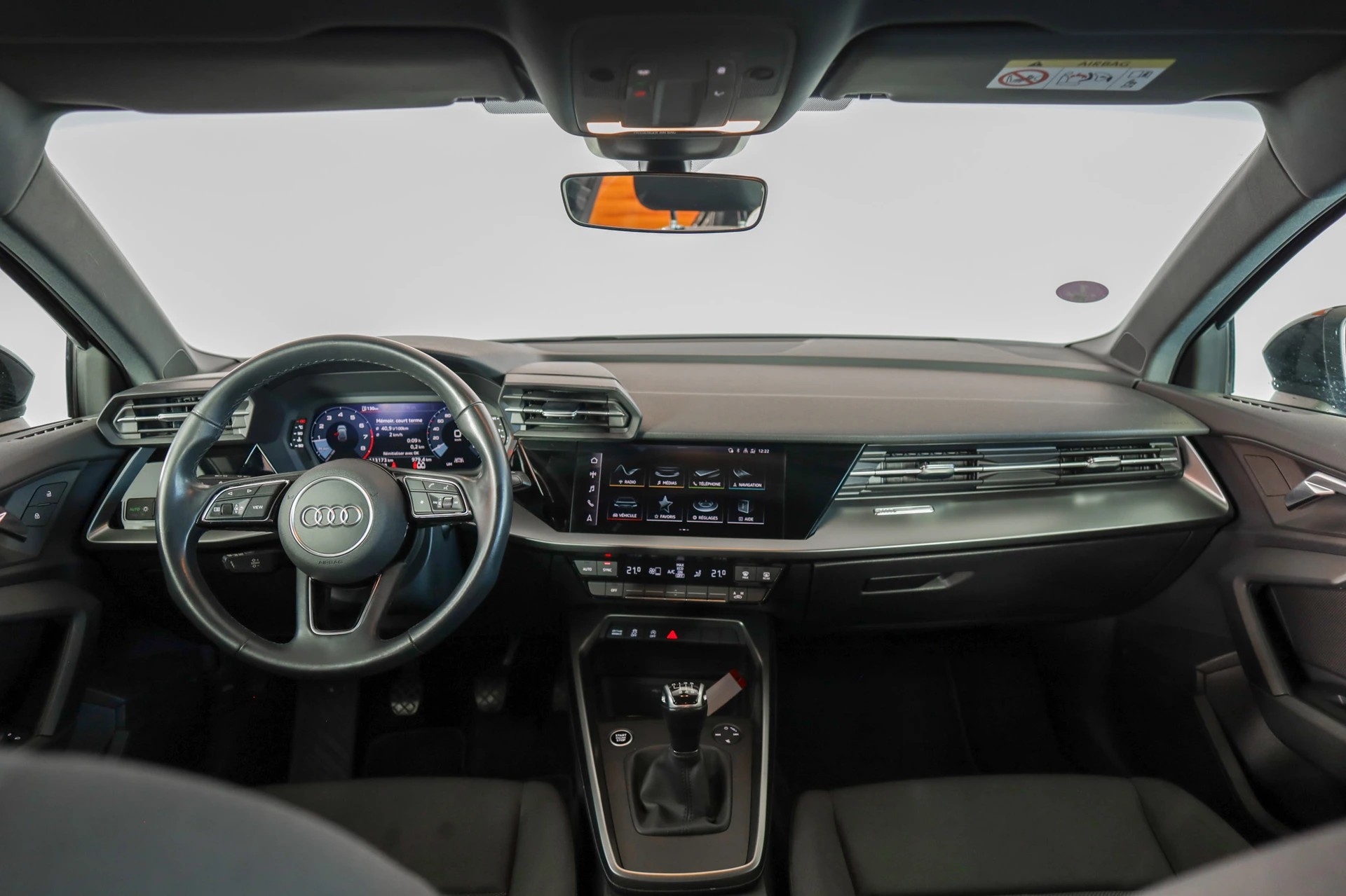 AUDI A3 Sportback 35 TFSI Audi drive select / Smartphone interface / Non-fumeur-image-8