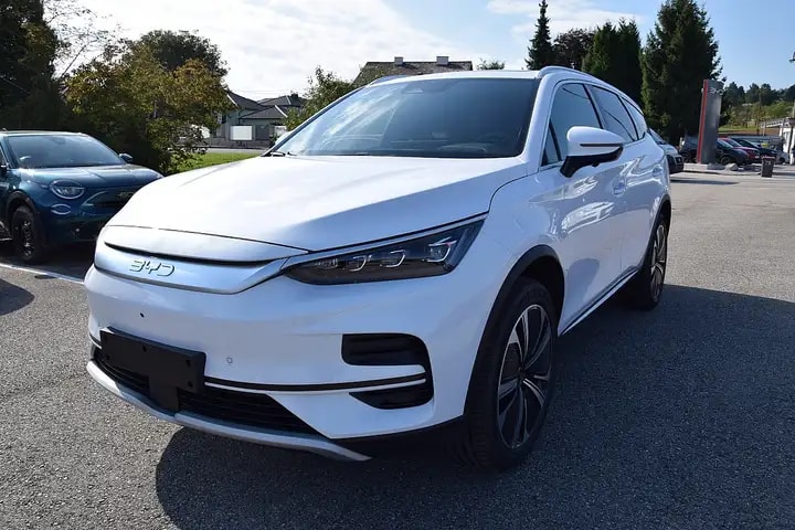 BYD Tang Flagship 4 x 4 / 7-Sitzer-showroom-element-2