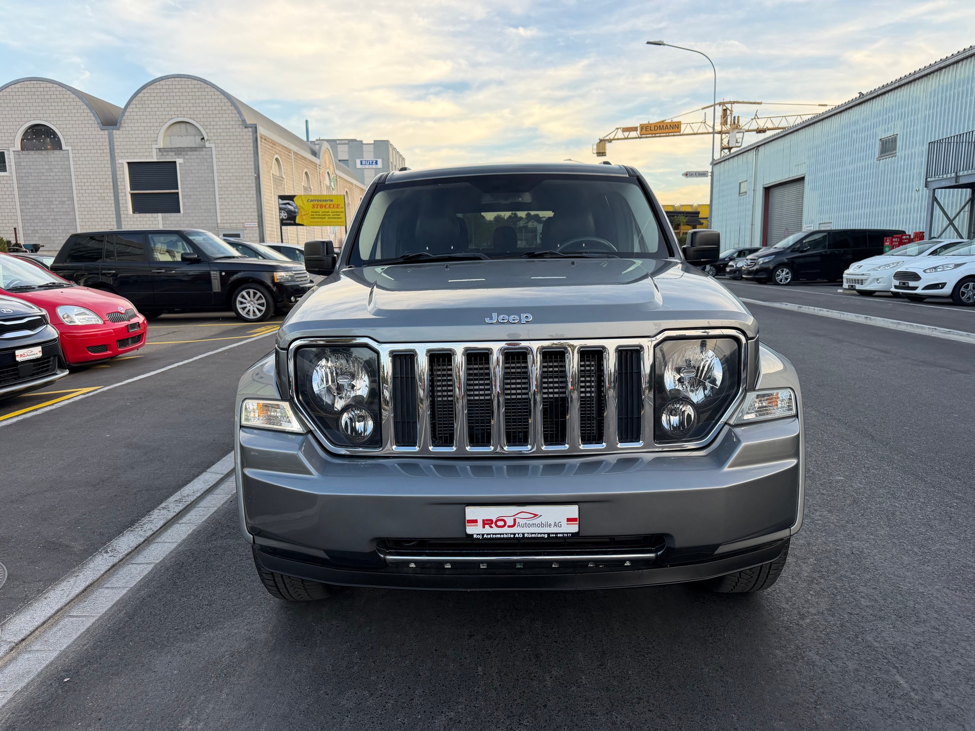JEEP Cherokee 2.8 CRD Limited Automatic-showroom-element-2