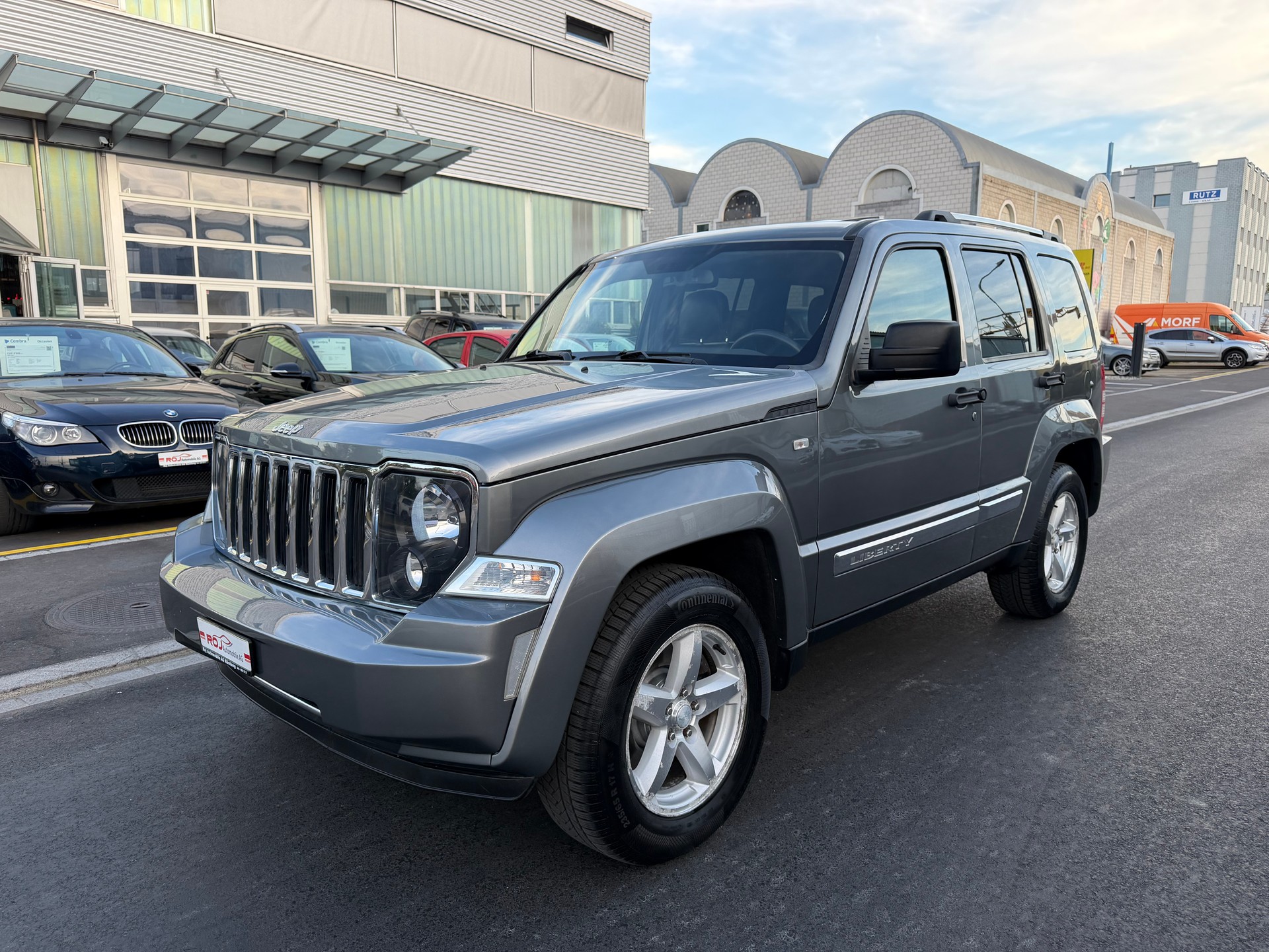 JEEP Cherokee 2.8 CRD Limited Automatic-showroom-element-1