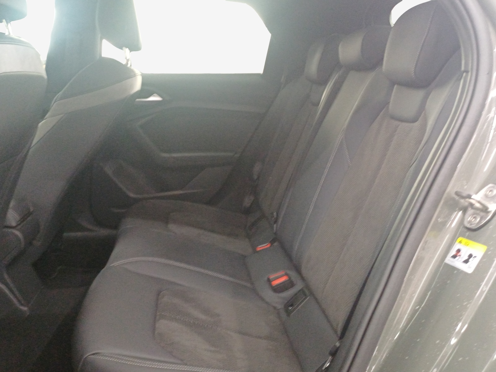 AUDI A1 Sportback 35 TFSI S Line S-tronic-image-11