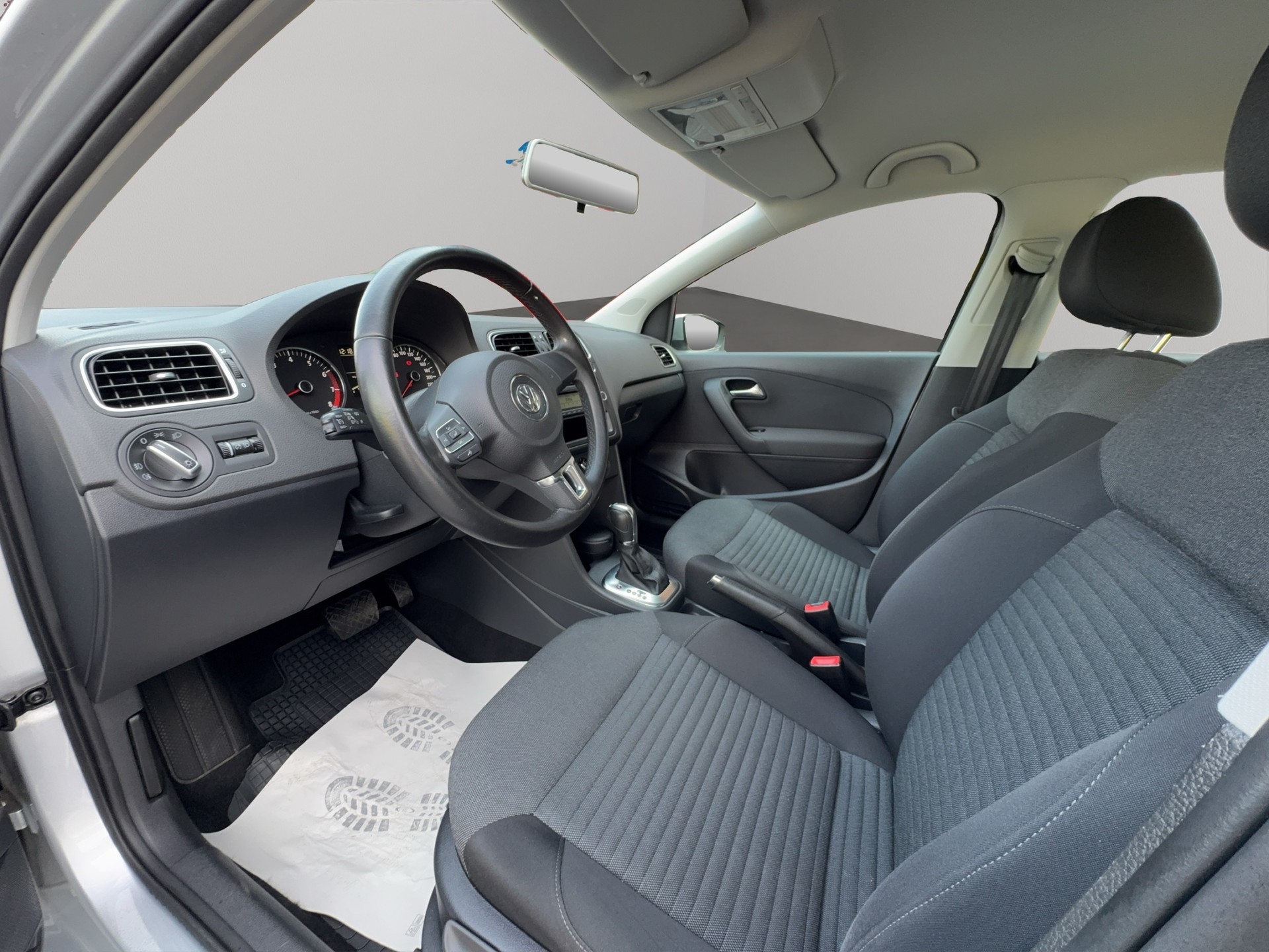 VW Polo 1.2 TSI Comfortline DSG-image-9