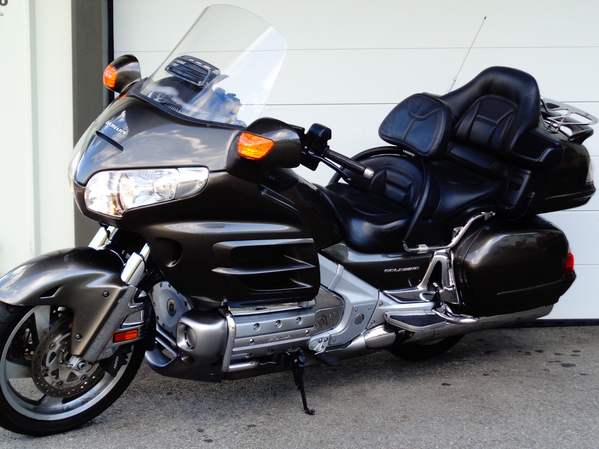 HONDA GL 1800 A Goldwing Airbag / GPS-image-11