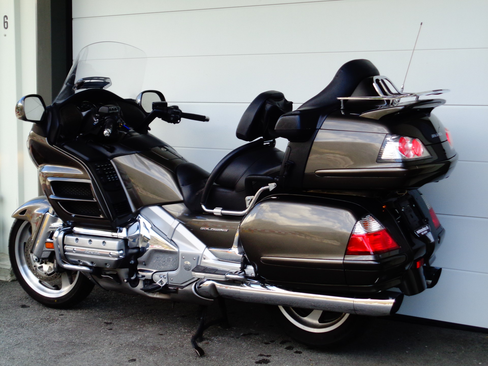HONDA GL 1800 A Goldwing Airbag / GPS-image-6