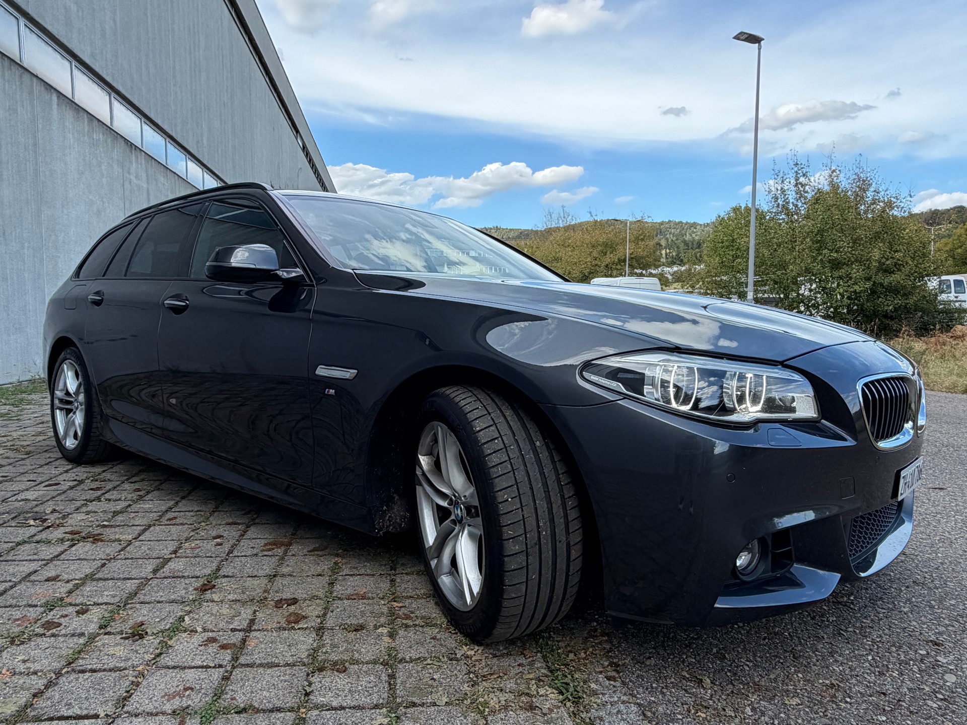 BMW 520d xDrive M Sportpaket-image-4