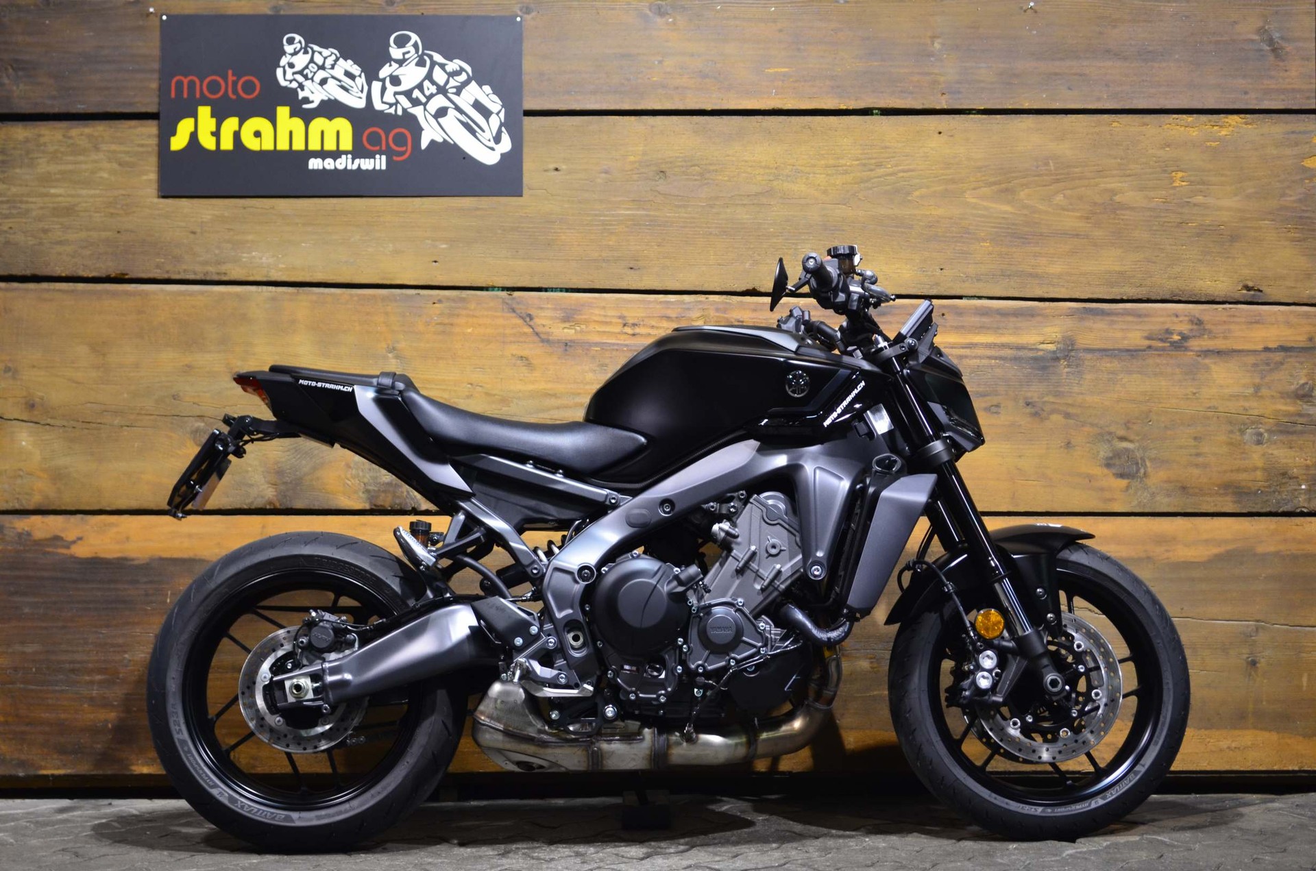 YAMAHA MT-09 35KW-image-1