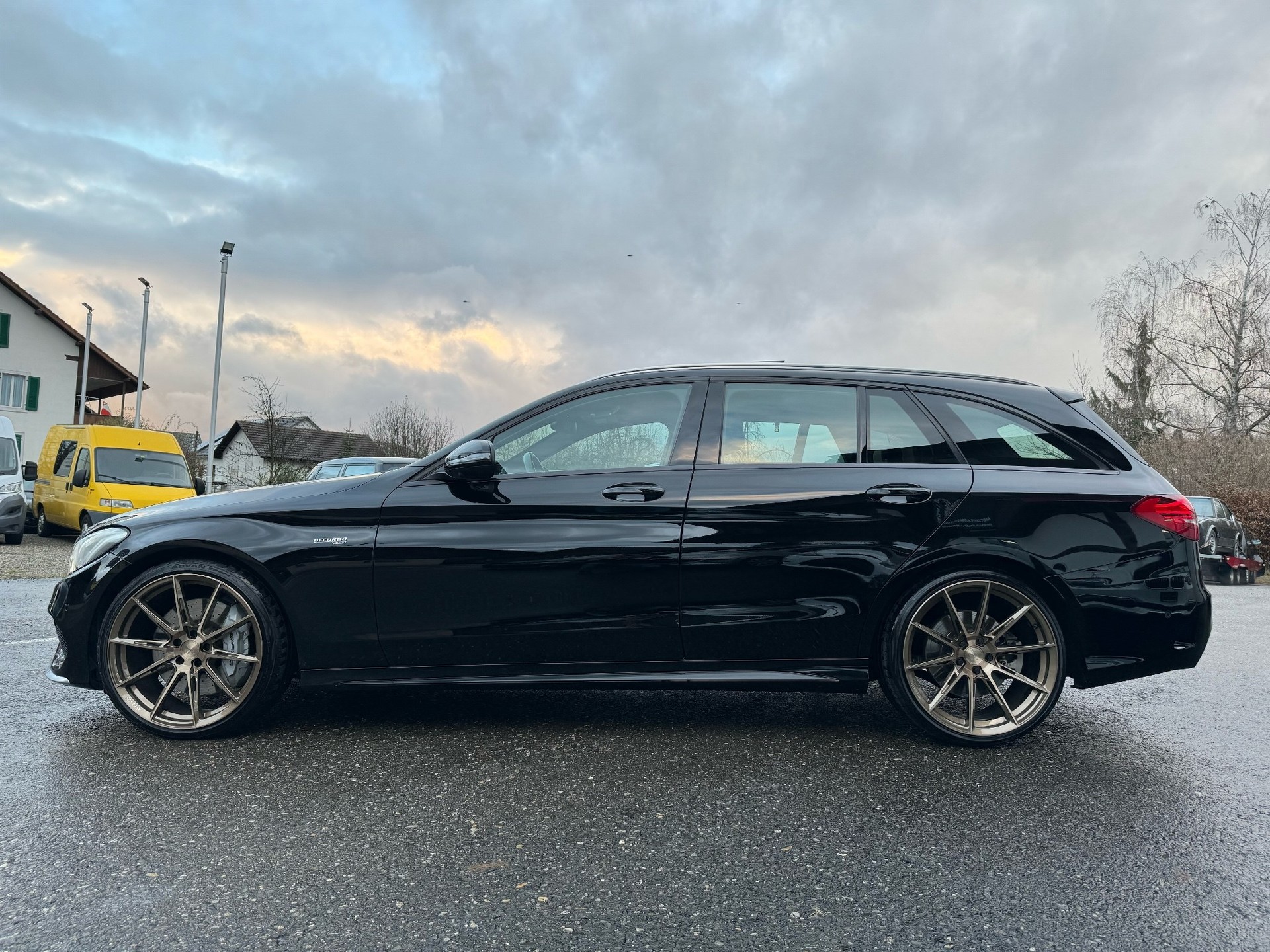MERCEDES-BENZ C 43 AMG 4Matic 9G-Tronic-image-8