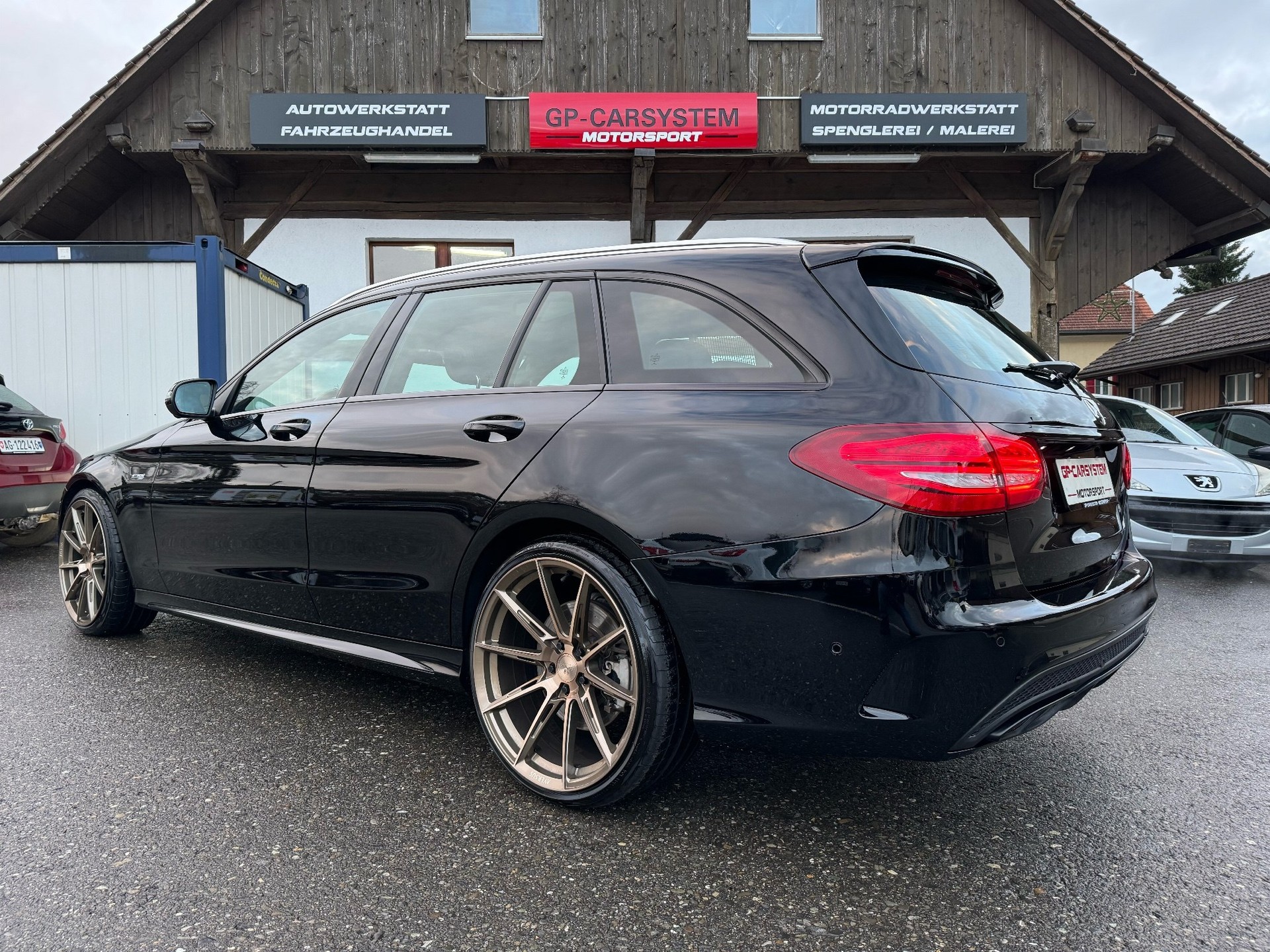 MERCEDES-BENZ C 43 AMG 4Matic 9G-Tronic-image-1