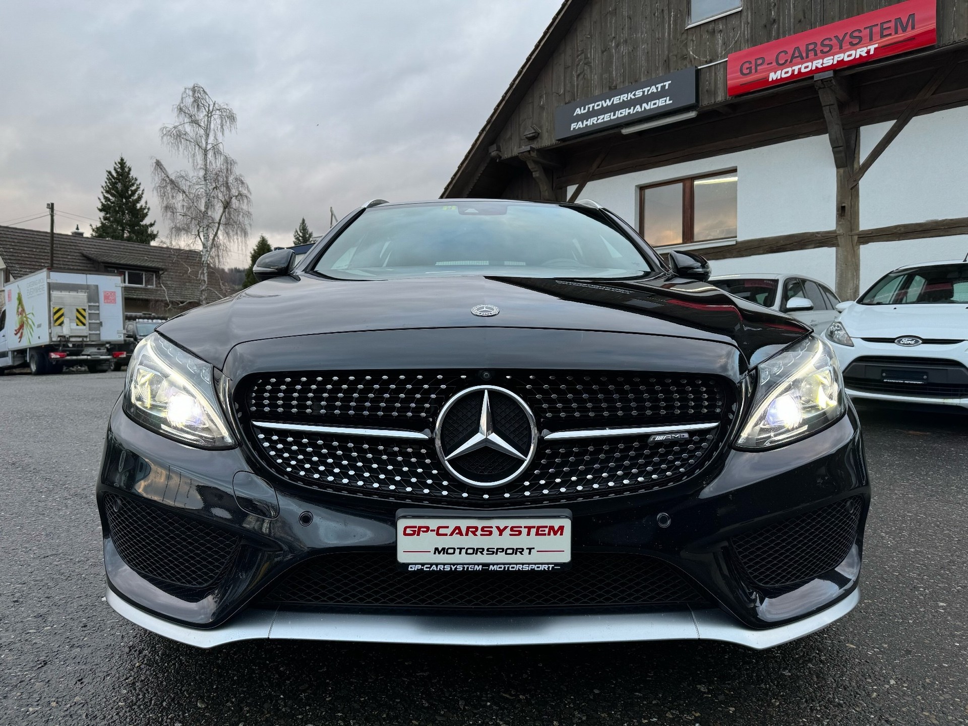 MERCEDES-BENZ C 43 AMG 4Matic 9G-Tronic-image-6