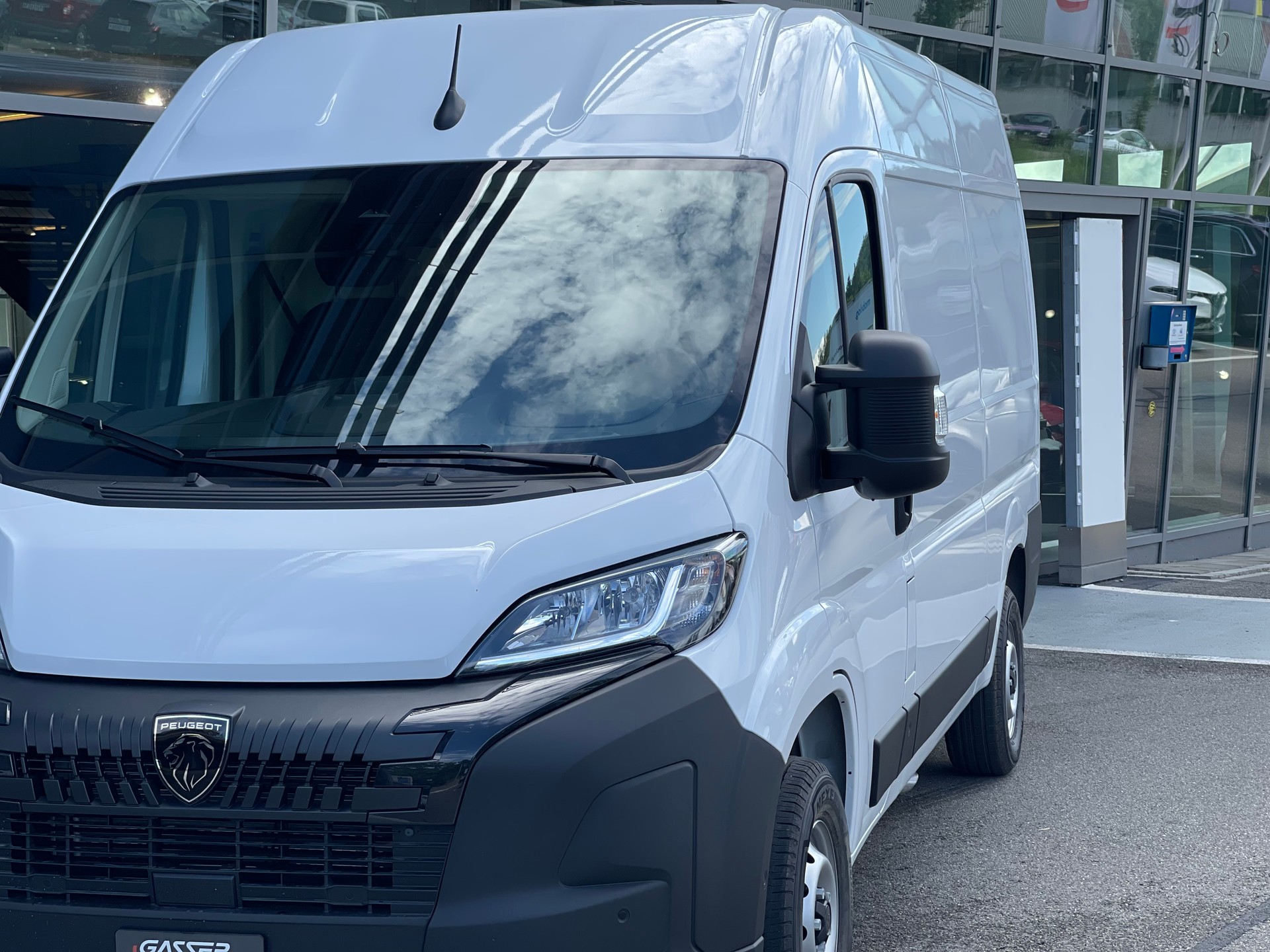 PEUGEOT Boxer 2.2 HDI 333 L2H2-showroom-element-3